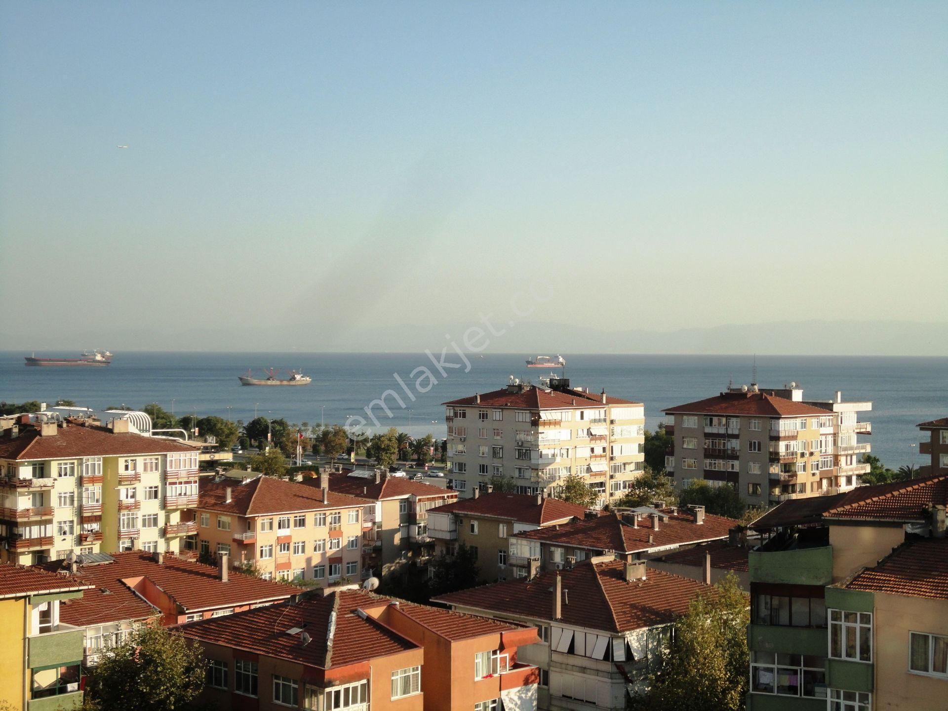 Kartal Kordonboyu Satılık Residence  DAP ROYAL'DE 126m2 DENİZ MANZARALI BALKONLU 10.KAT SATILIK 2+1