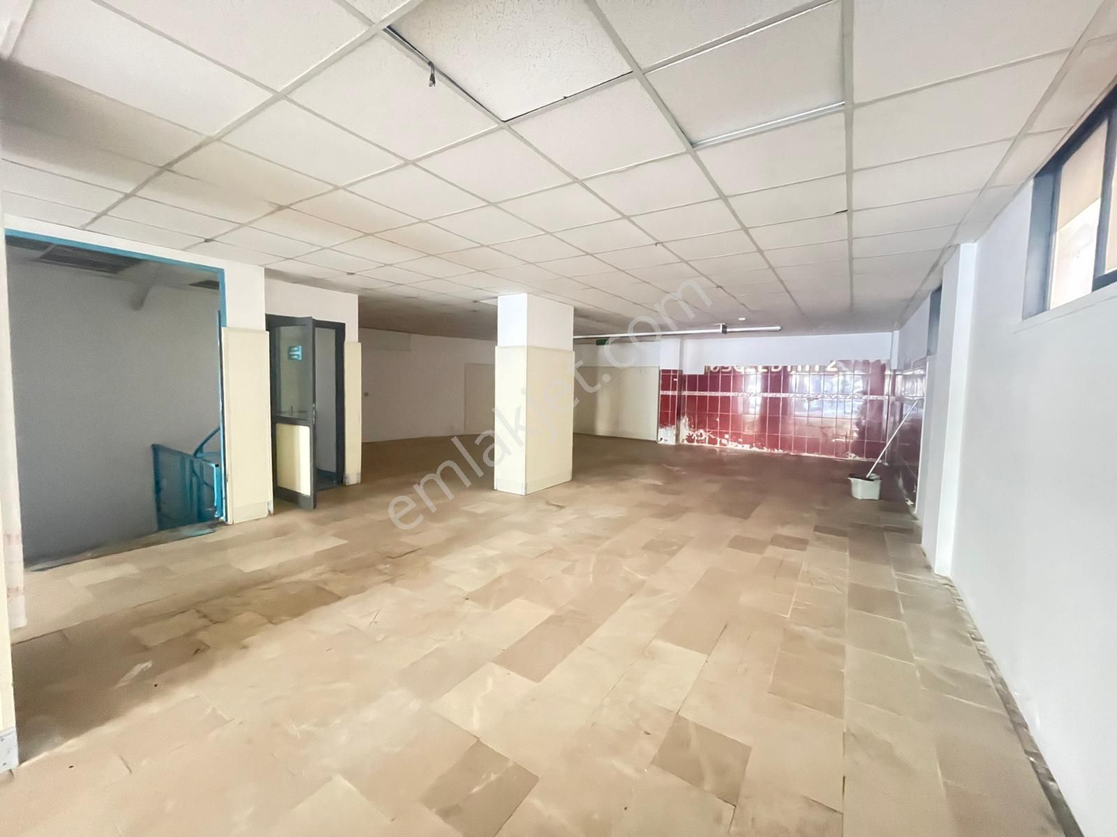 Keçiören Bademlik Kiralık Dükkan & Mağaza Keçiören Bademlik Mahallesinde 320 M2 Kiralık Dükkan