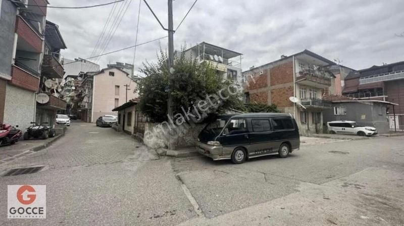 İzmit Kadıköy Satılık Konut İmarlı GÖKHAN KARA SATILIK MERKEZI KONUM 108 M2 ARSA