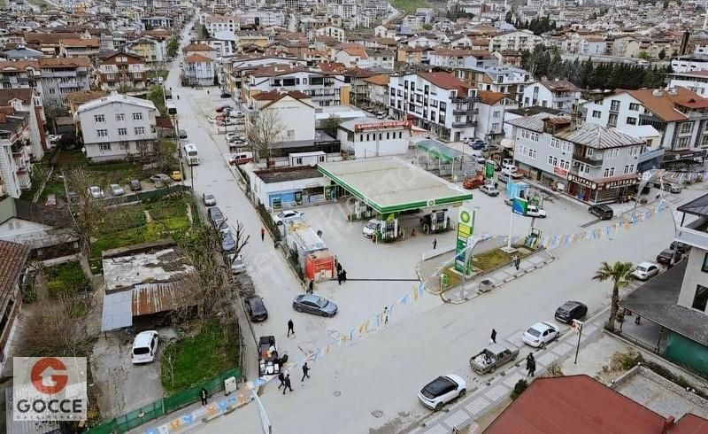 Kocaeli İzmit Satılık Ticari İmarlı GÖKHAN KARA 1362 M2 TİCARİ+KONUT ARSASI CADDE ÜZERİ FIRSAT ARSA