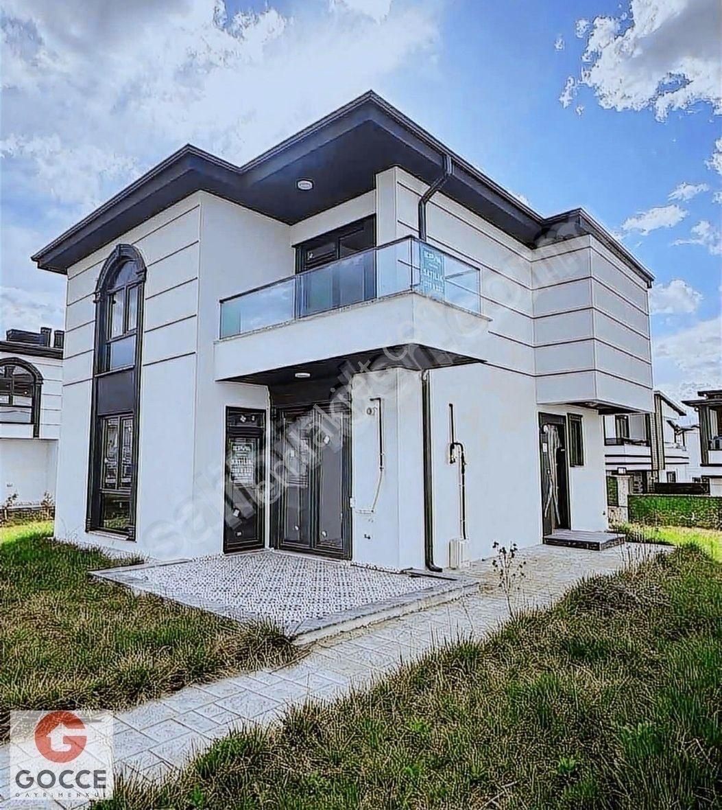 Kartepe Sarımeşe Satılık Villa BU FIRSAT KAÇMAZ KUPON 4+1 VİLLA