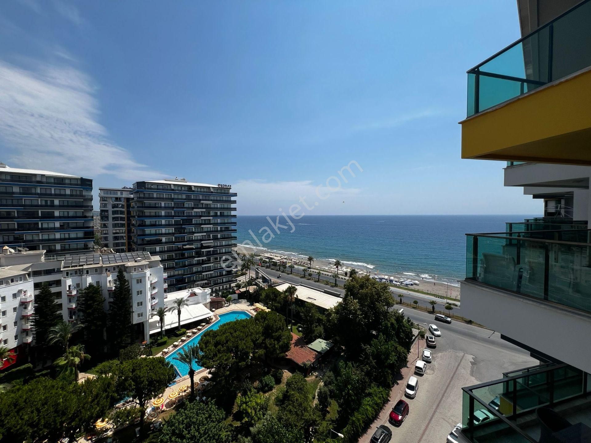 Alanya Mahmutlar Satılık Daire  ALANYA MAHMUTLAR 2+1 120 M² EŞYALI FULL AKTİVİTELİ DENİZE SIFIR KOMPLEKS