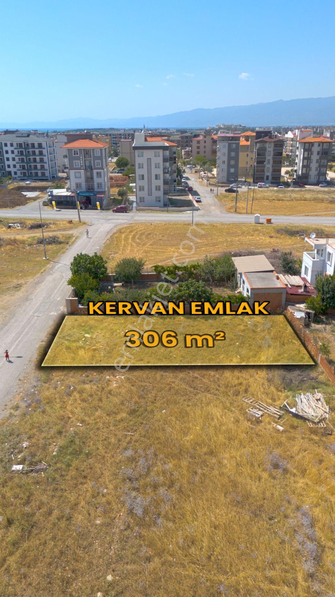 Burhaniye Şarköy Satılık Konut İmarlı  KERVANDAN BADEMALANI MERKEZİ KONUMDA 306M2 İMARLI ARSA FIRSATI