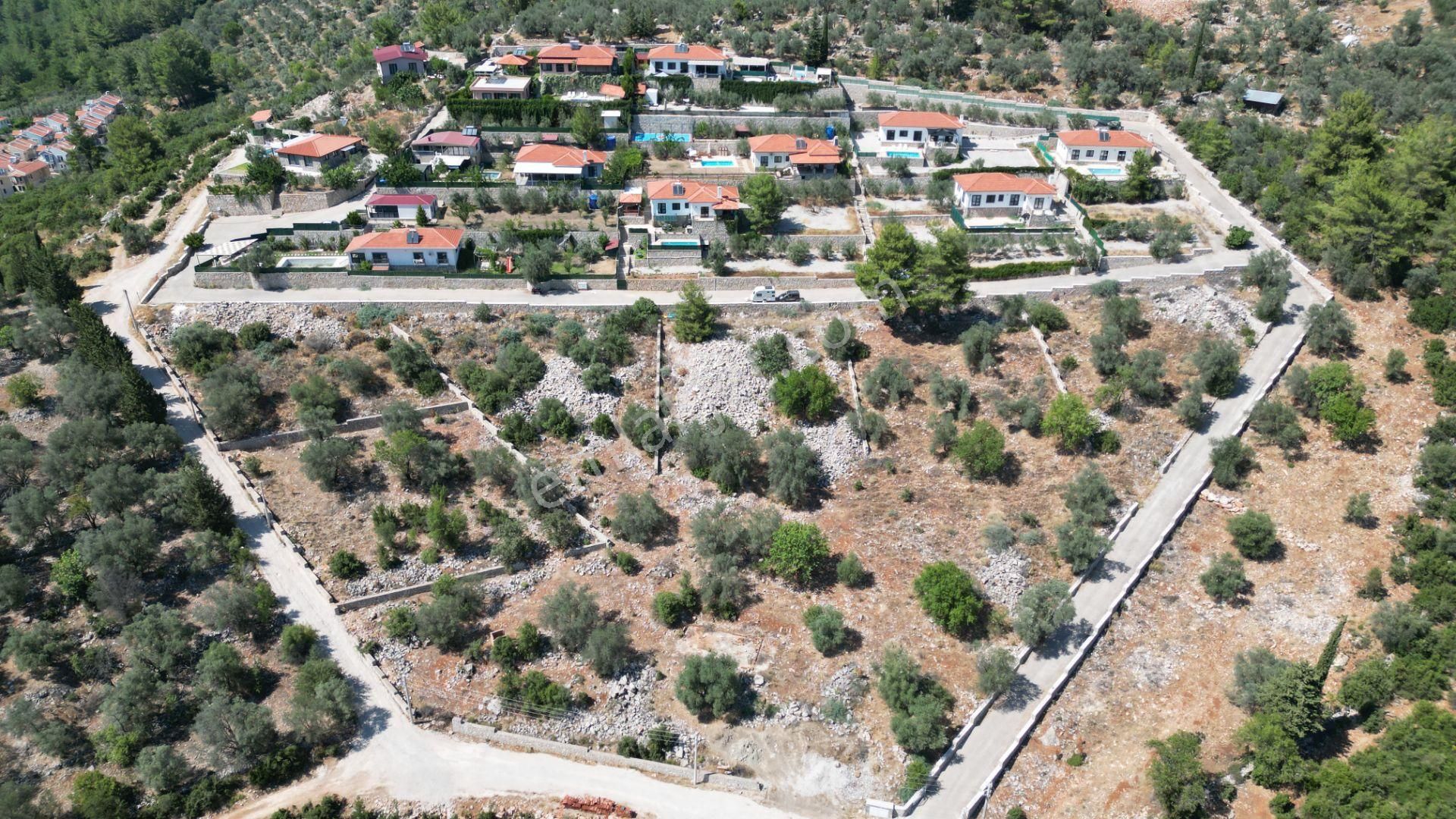 Fethiye Yeşilüzümlü Satılık Villa İmarlı Goldhouse Dan Satılık Üzümlü De 1600 M² Fırsat Arsa