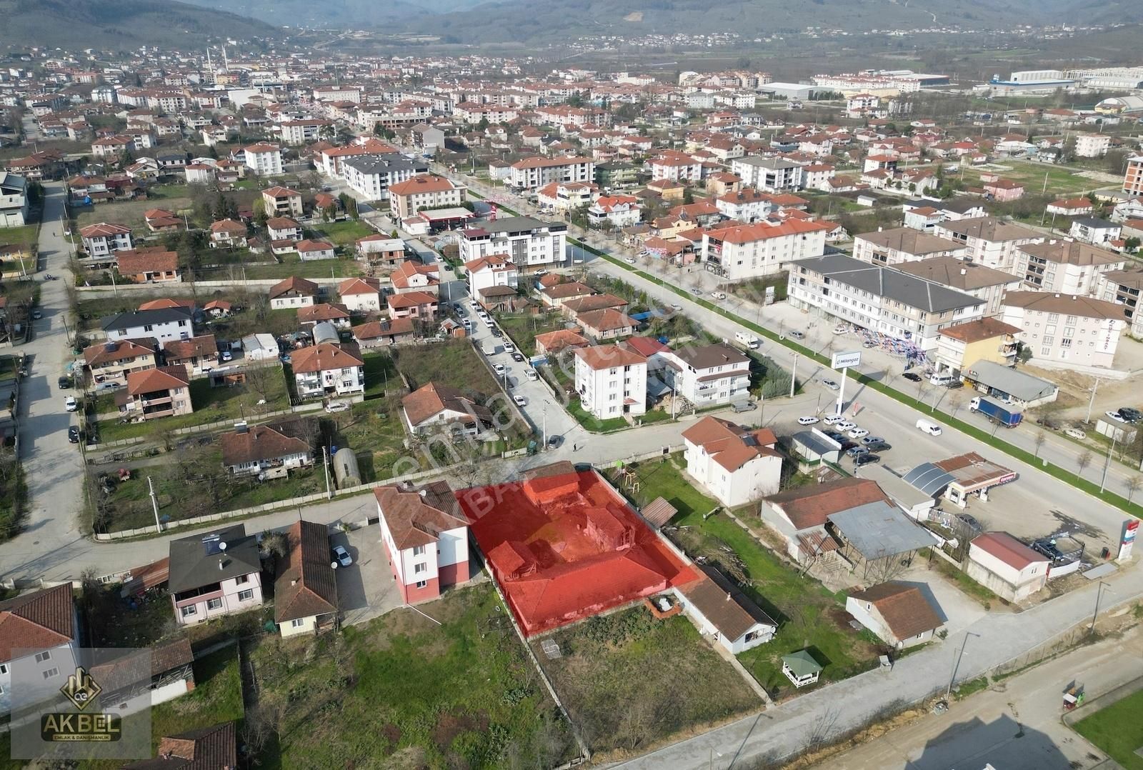 Cumayeri Orta Satılık Konut İmarlı AKBAL'dan Cumayerinin Merkezinde Satılık 3 Kat İmarlı Arsa