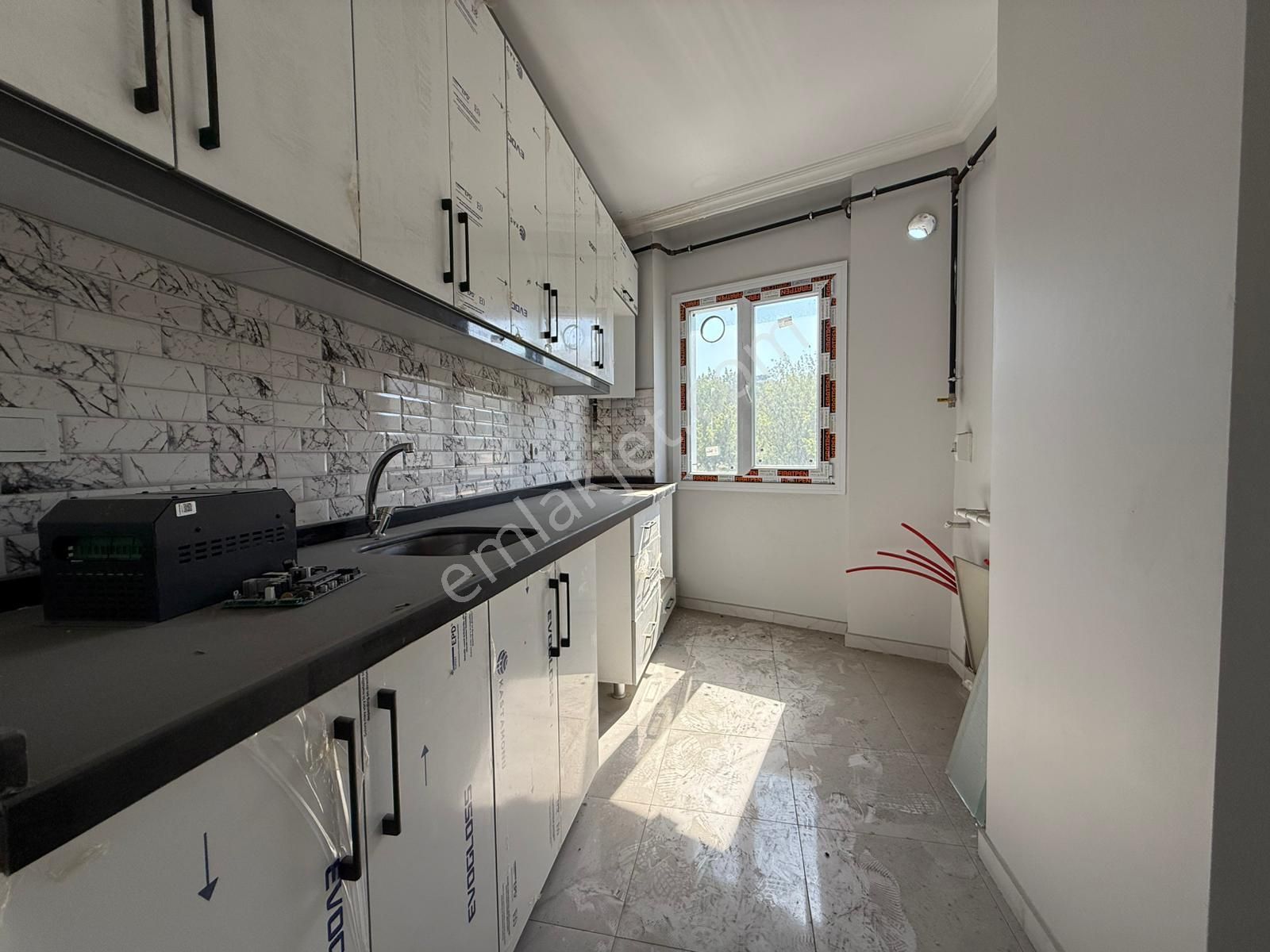 İstanbul Housedan Güngören'de Komple Satılık Ticari İmarlı Bina - Görsel 22