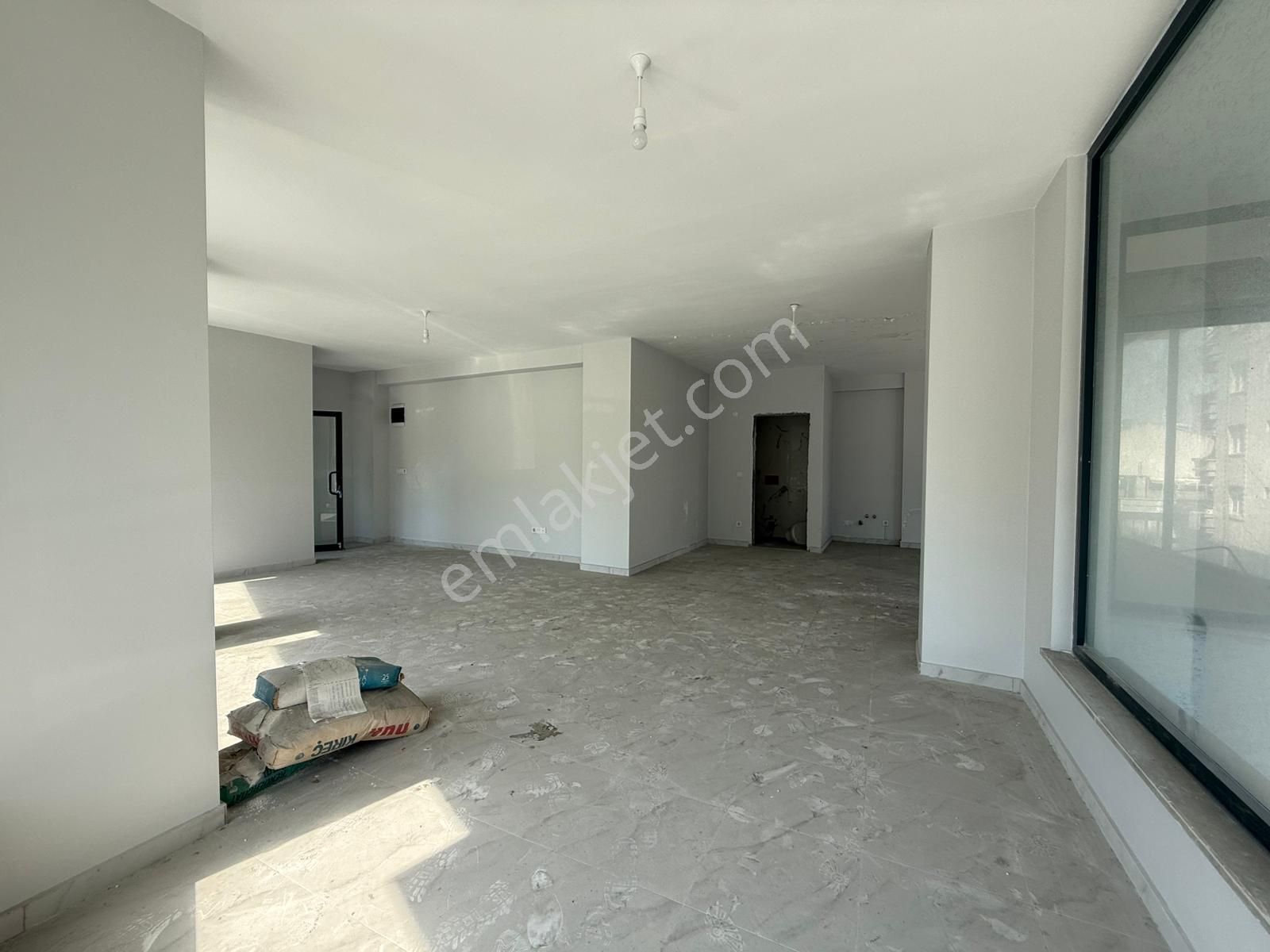 İstanbul Housedan Güngören'de Komple Satılık Ticari İmarlı Bina - Görsel 10