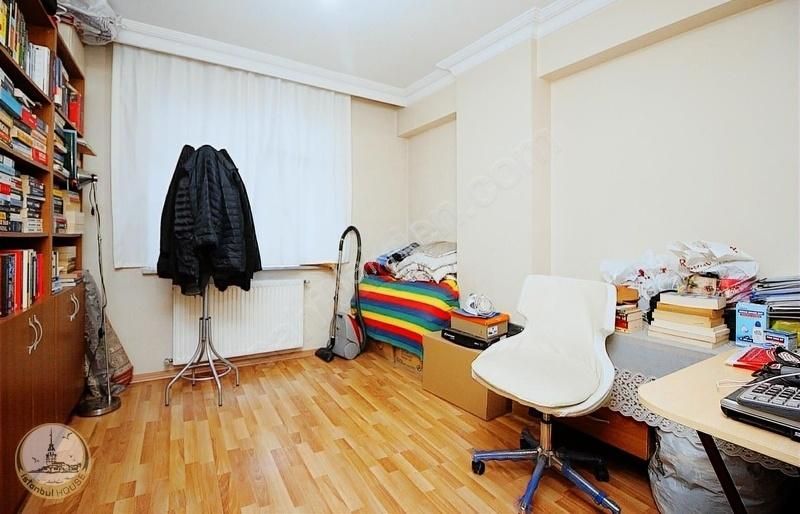 İstanbul House'dan B.evler'de Genç Binada Geniş 3+1 Ara Kat - Görsel 16