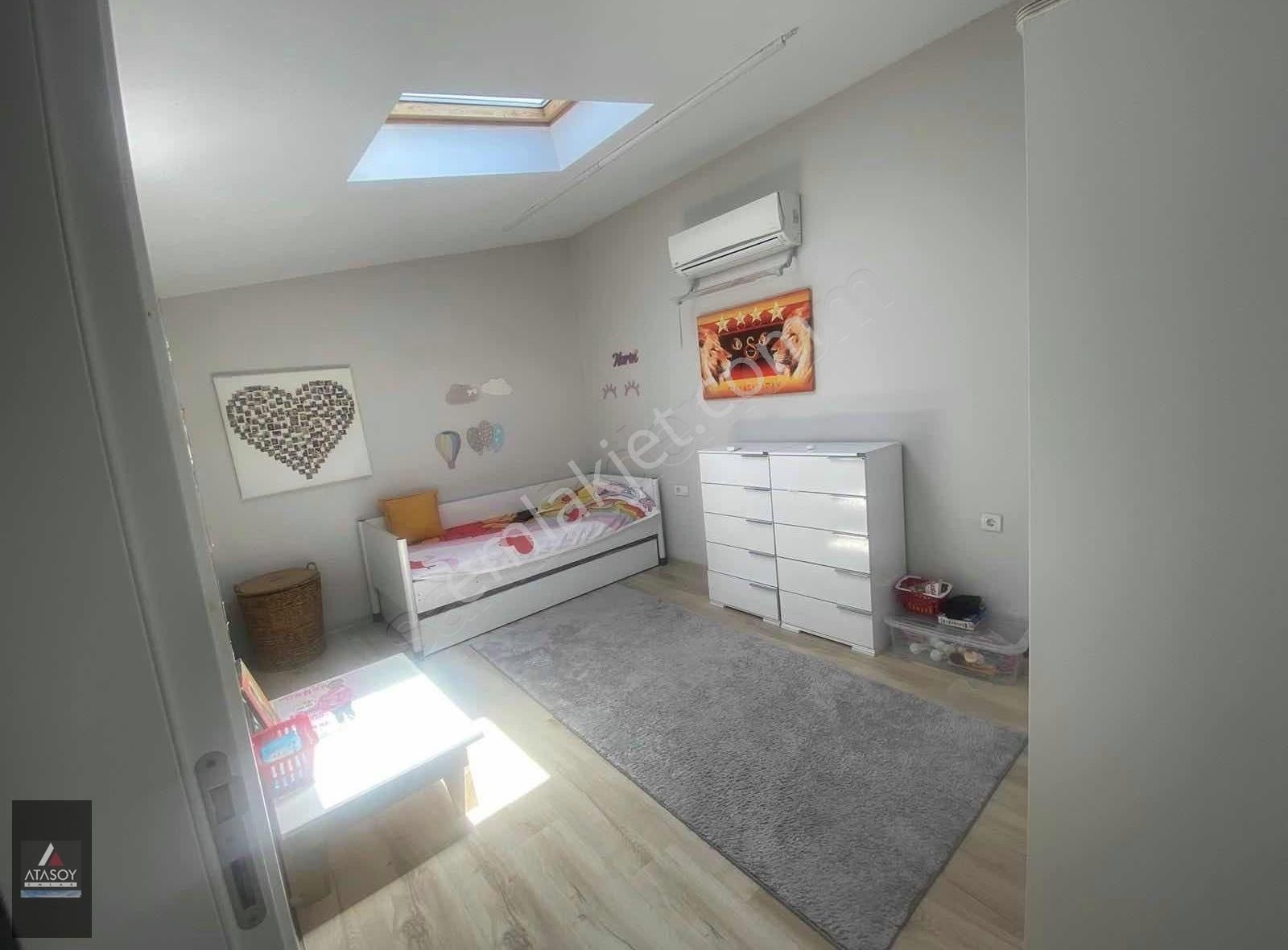 Marmaris Kemeraltı Satılık Daire Atasoydan 5 yaşında 3+1 Dublex Daire Satılıktır..