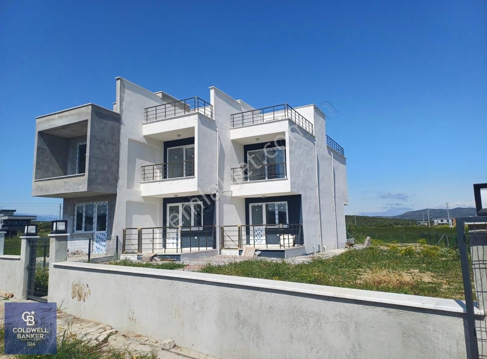 Gömeç Karaağaç Satılık Villa İmarlı Gömeç Sahil de 200m2 villa arsası