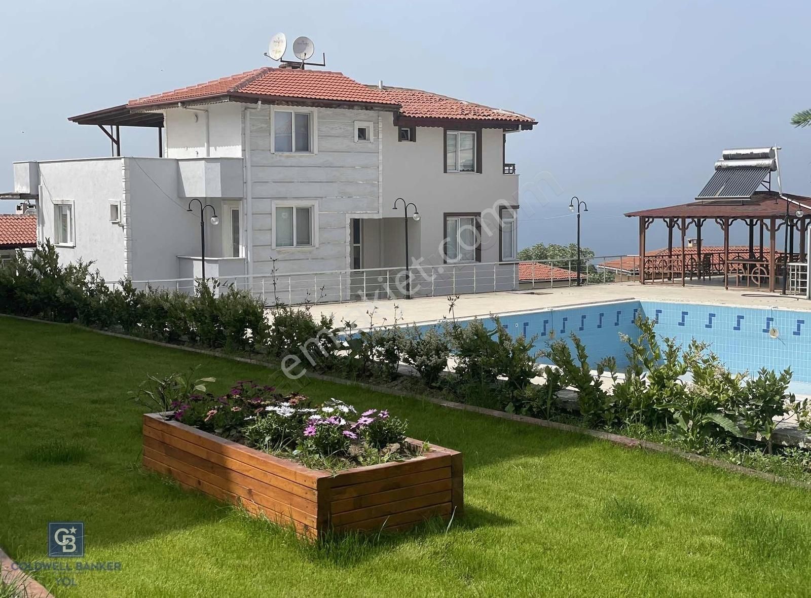 Çınarcık Koru Bld. (Hürriyet) Satılık Villa COLDWELL BANKER YOL'DAN YALOVA/KORU'DA 4+1 SATILIK VİLLA