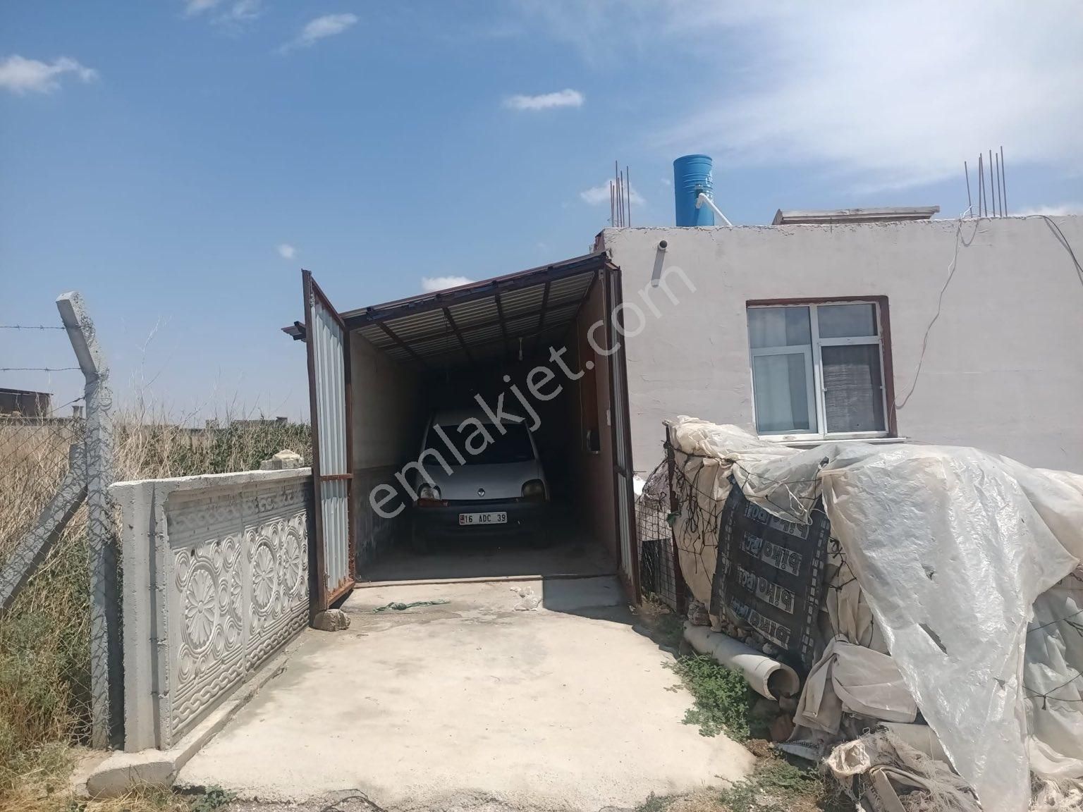 Çavdar Emlaktan Satılık Bahçeli Köy Evi - Görsel 3