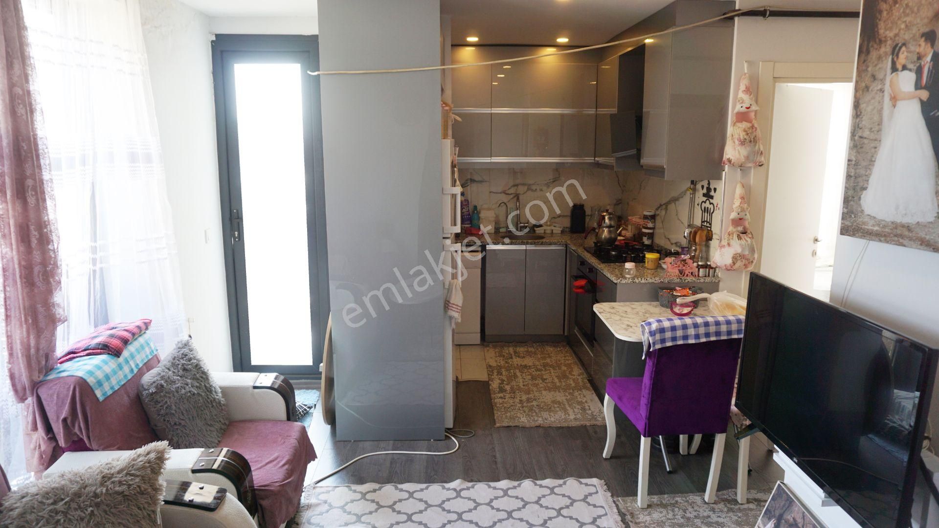 Çiğli Balatçık Satılık Daire  BALATÇIK SATILIKDUBLEXDAİRE2+1DOĞALGAZ+TERASBALKONLU ÇİĞLİSERKAN