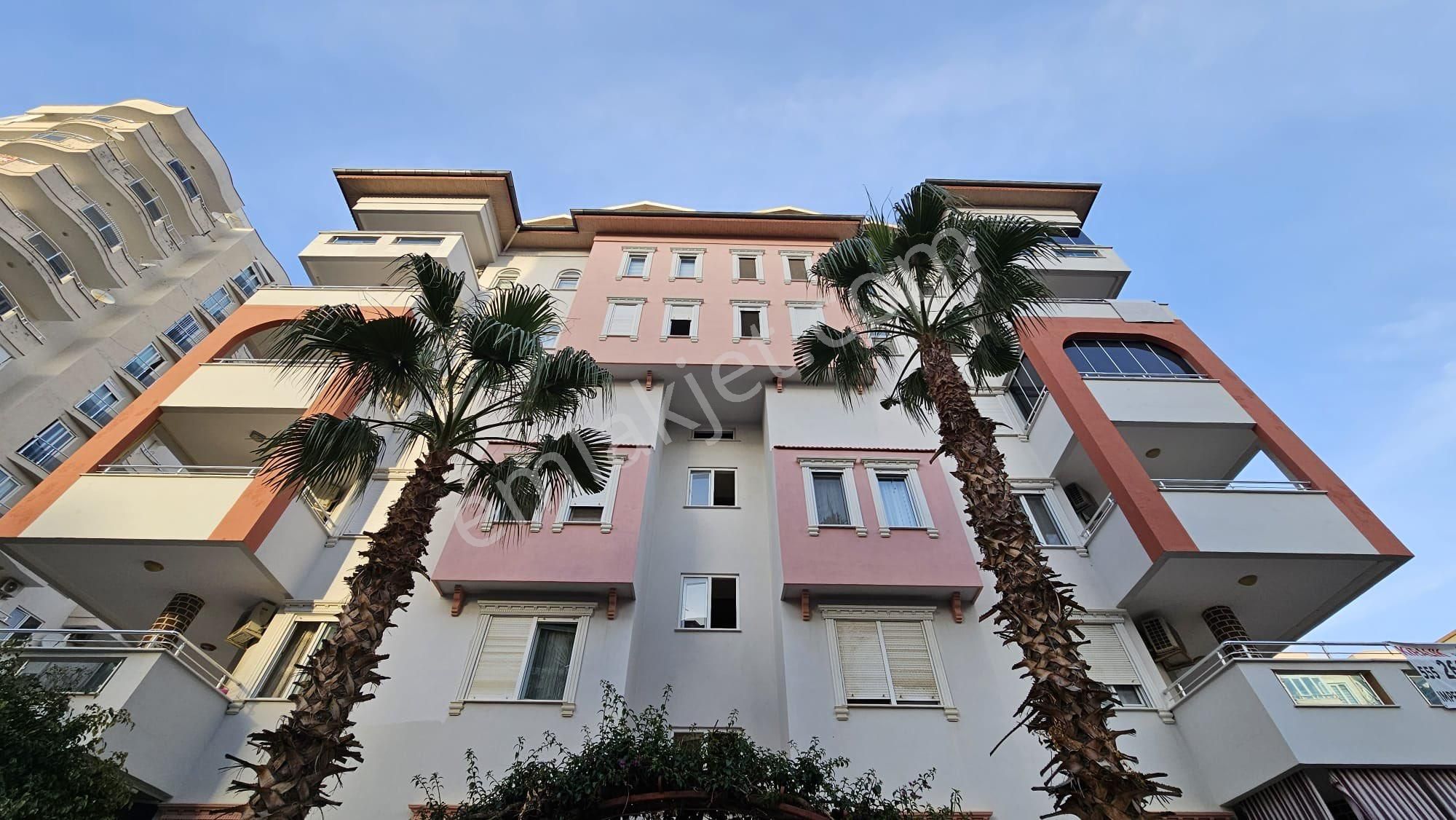 Alanya Mahmutlar Satılık Daire Satılık çok güzel aktiviteli aile apartmanı