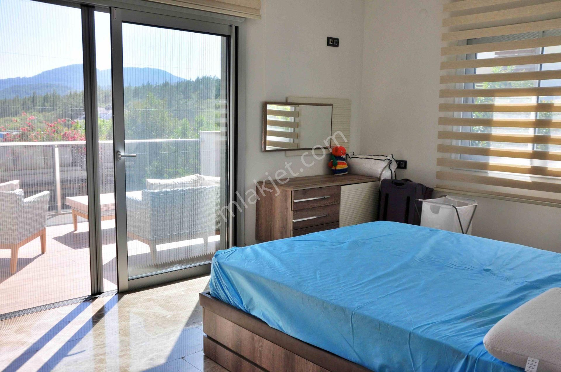 Ölüdeniz'de 780 M2 Arsa Paylı 4 Yatak Odalı Akıllı Villa - Görsel 21