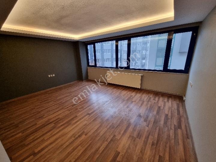 Mia'dan İlkadım Çiftlik Caddesi'nde Satılık Büro&ofis İş Yeri - Görsel 8