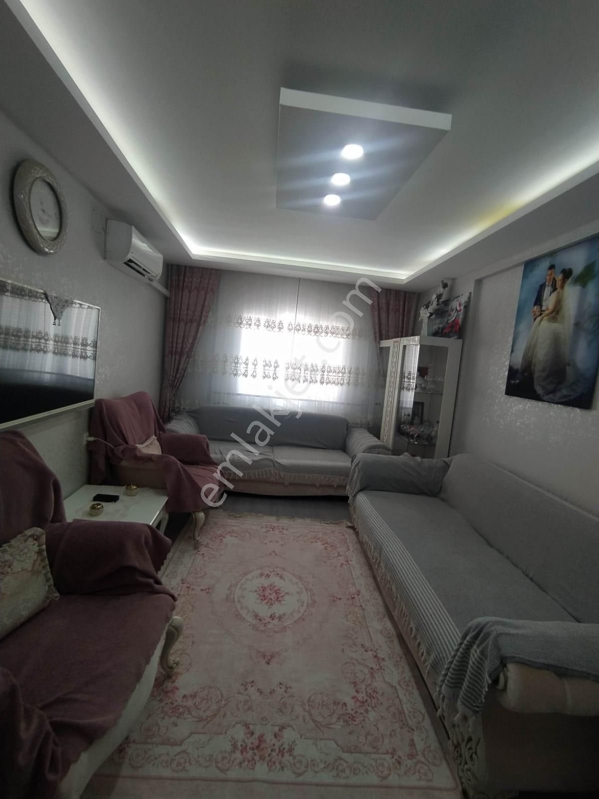 Turgutlu Turgutlar Satılık Daire  AĞABEY GAYRİMENKUL DEN TURGUTLAR  MAHALLESİNDE SATILIK DAİRE