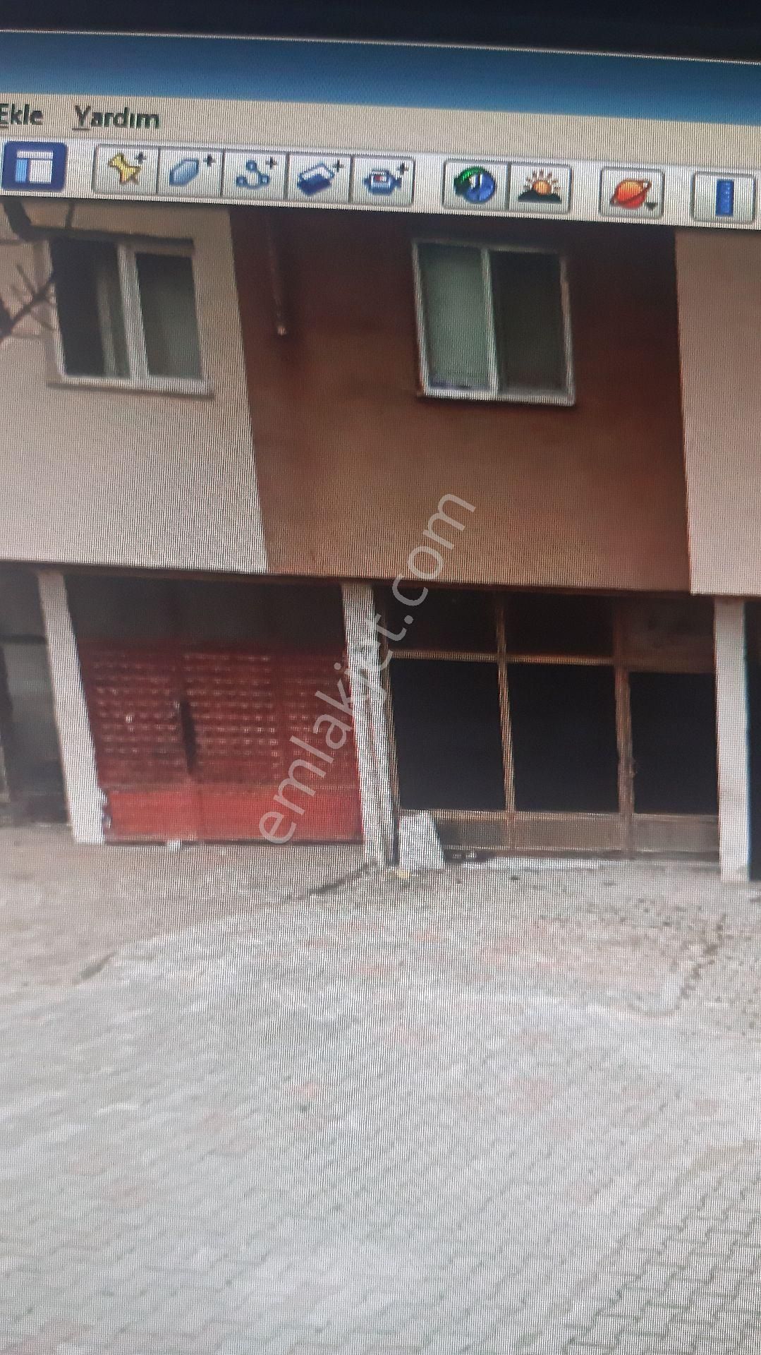 Bolu Merkez Sağlık Satılık Dükkan & Mağaza Sağlık Mh.de Ana Yola Cepheli 15m2 Dükkan Katı, 15 M2 Bodrum Toplam 30 M2 Satılık Dükkan