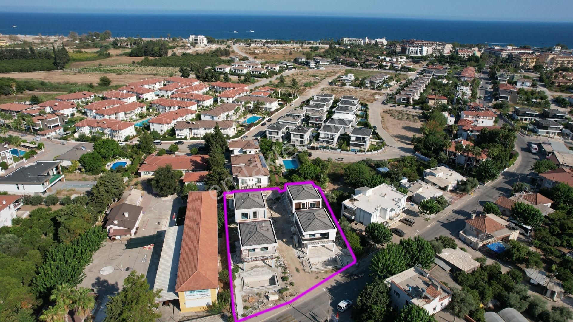 Çamyuva Mahallesinde Villa 135m Müstakil Havuzlu, Otoparklı - Görsel 3