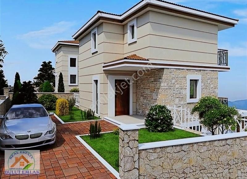 Marmaris Çetibeli Satılık Villa BULUTTAN ÇETİBELİ'NDE 3+1TAM MÜSTAKİL HAVUZLU SATILIK LUKS VİLLA