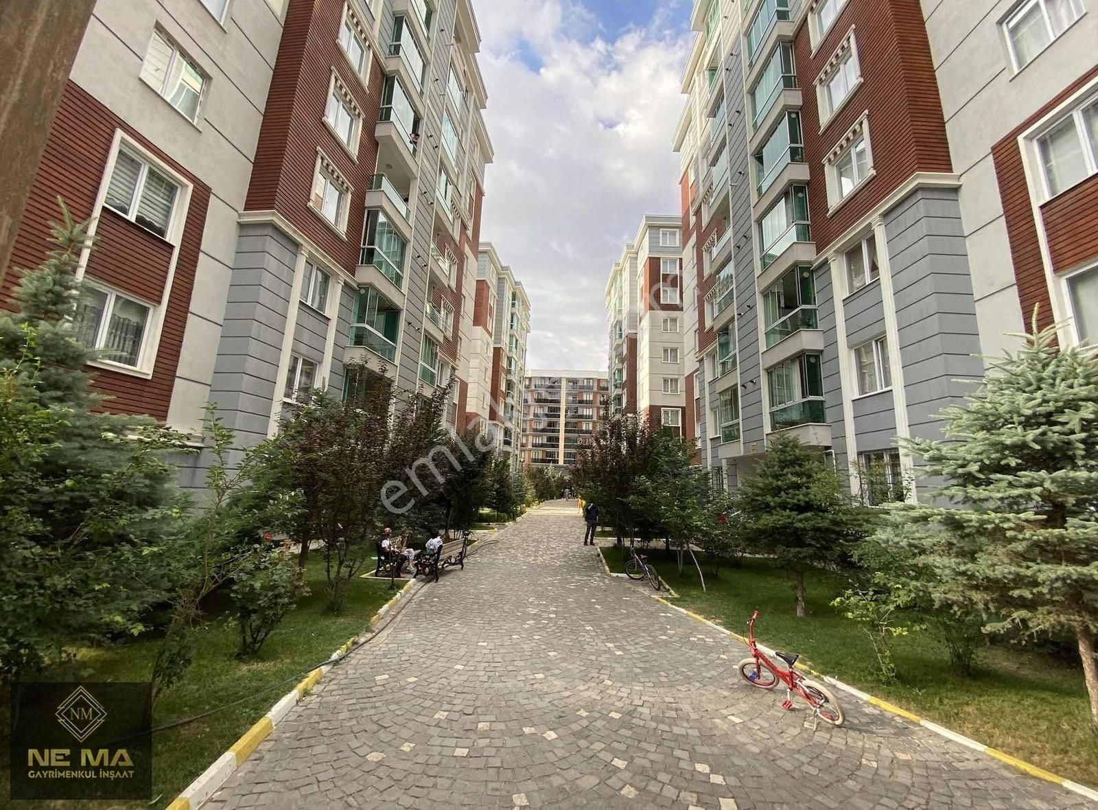 İpekyolu Halilağa Satılık Daire GÖLBAŞINDA SATILIK LÜX 3+1 DAİRE