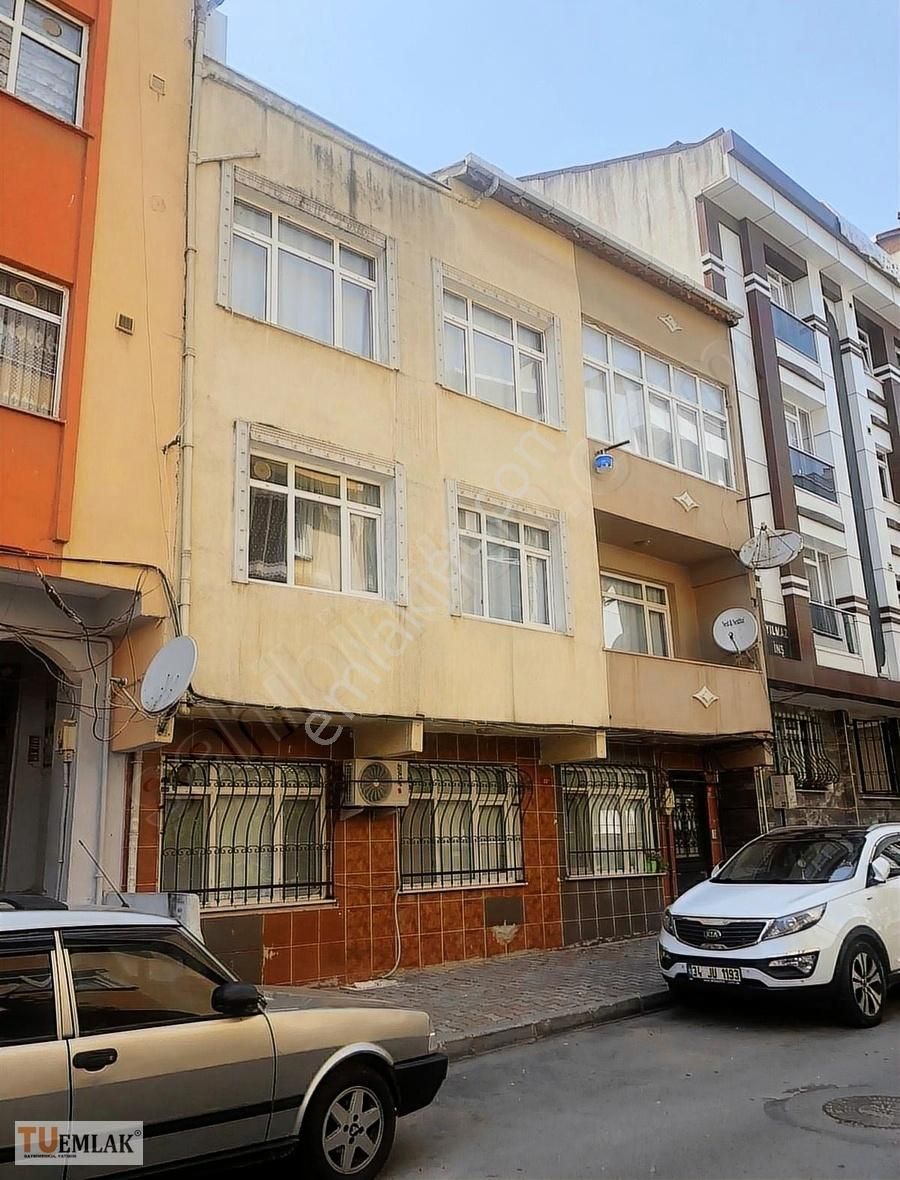 Küçükçekmece İnönü Kiralık Daire SEFAKÖY İNÖNÜ MAH 3.KAT 2+1 60 MT ÇATI KATI KİRALIK DAİRE