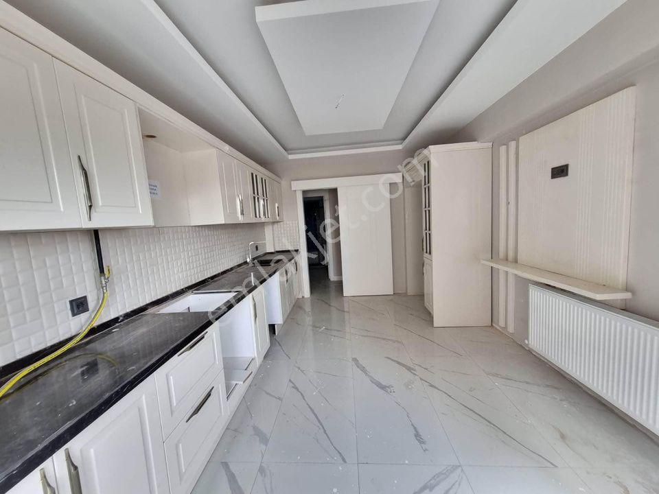 Beylikdüzü Adnan Kahveci Satılık Residence  FOR SALE İN WEST İSTANBUL WİTH OUT COMİSSİON