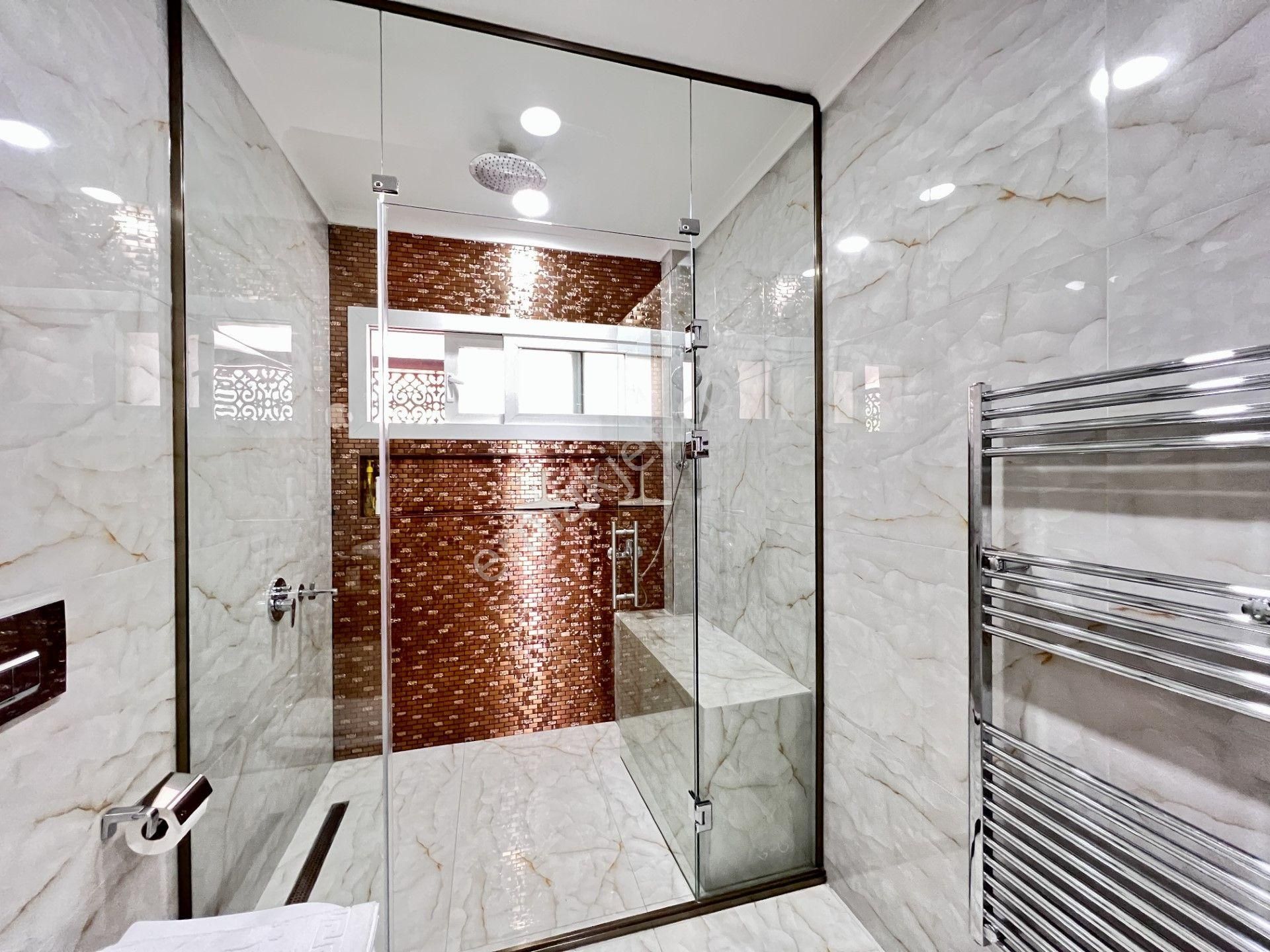 Ovacık'ta 1100 M² Arsa Payı Olan 8 Yatak Odalı Ultra Lüks Villa - Görsel 29