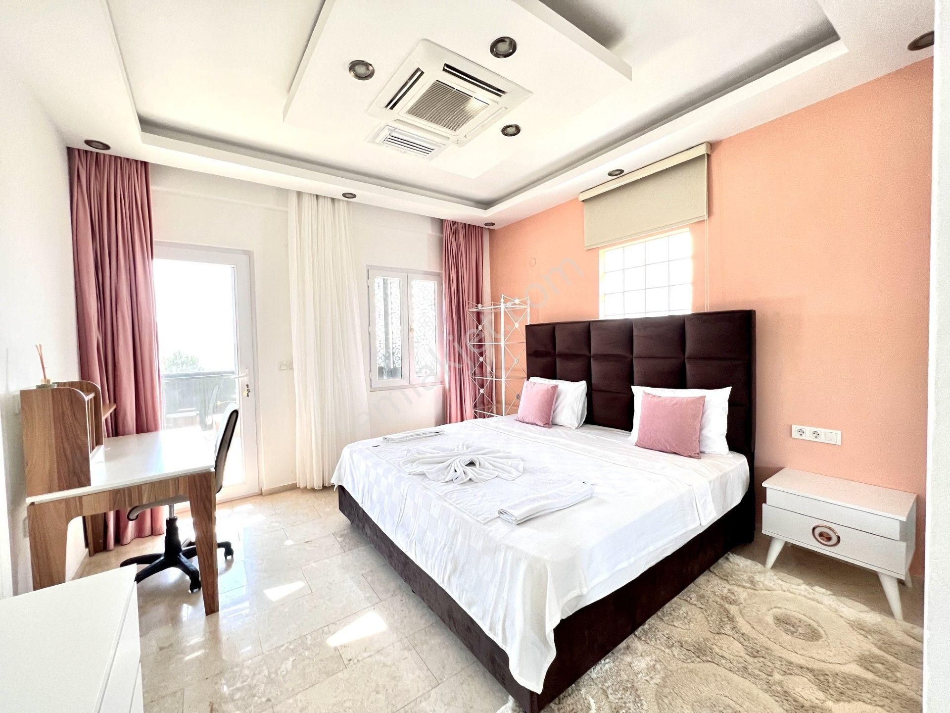 Ovacık'ta 1100 M² Arsa Payı Olan 8 Yatak Odalı Ultra Lüks Villa - Görsel 34