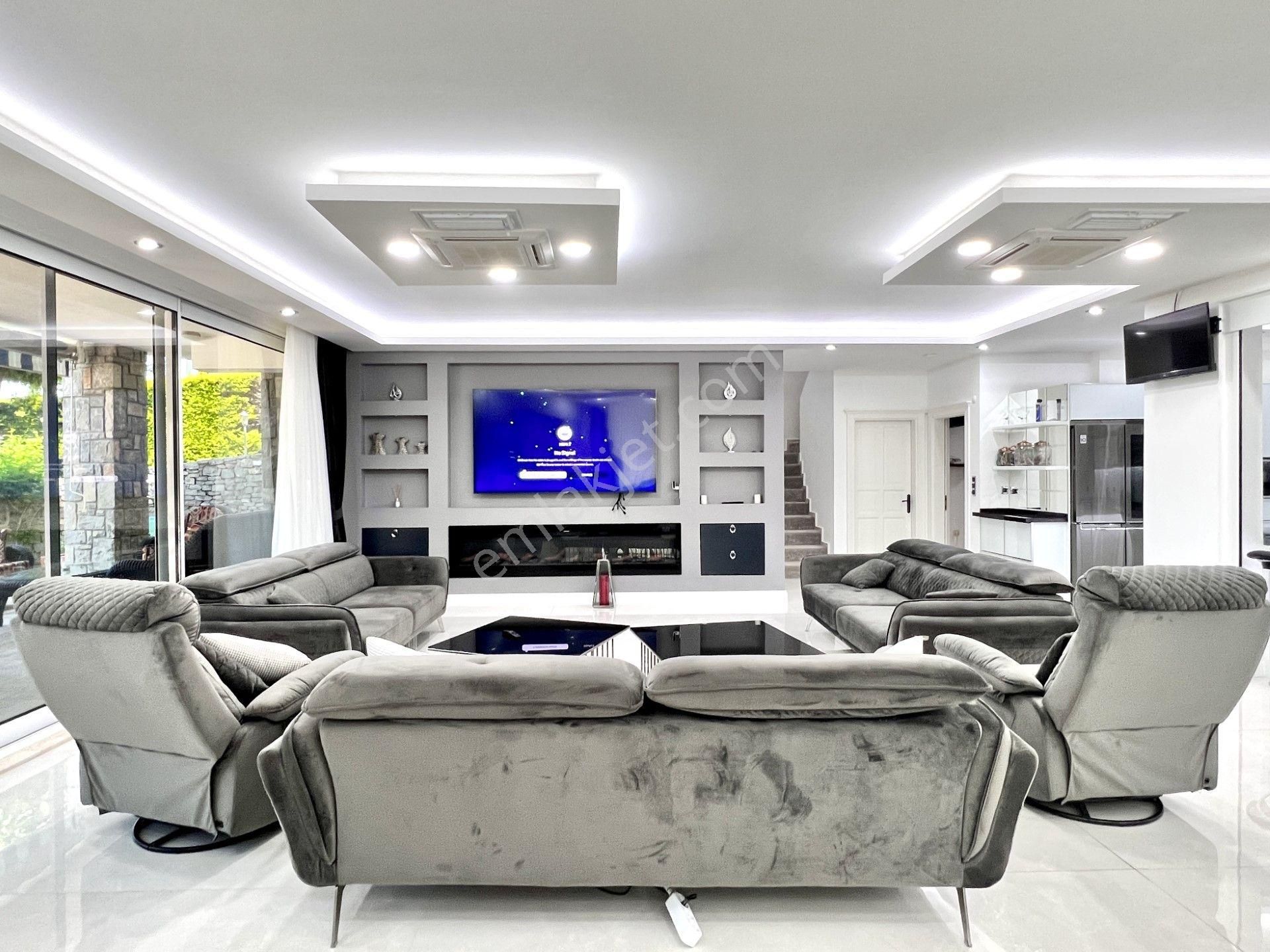 Ovacık'ta 1100 M² Arsa Payı Olan 8 Yatak Odalı Ultra Lüks Villa - Görsel 8