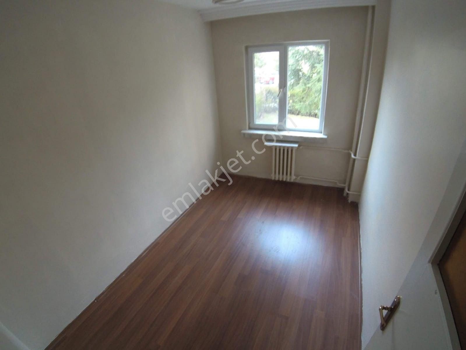 Tepebaşı Batıkent Satılık Daire BATIKENT MAHALLESİ SİTE İÇİ BAKIMLI 4+1 SATILIK DAİRE