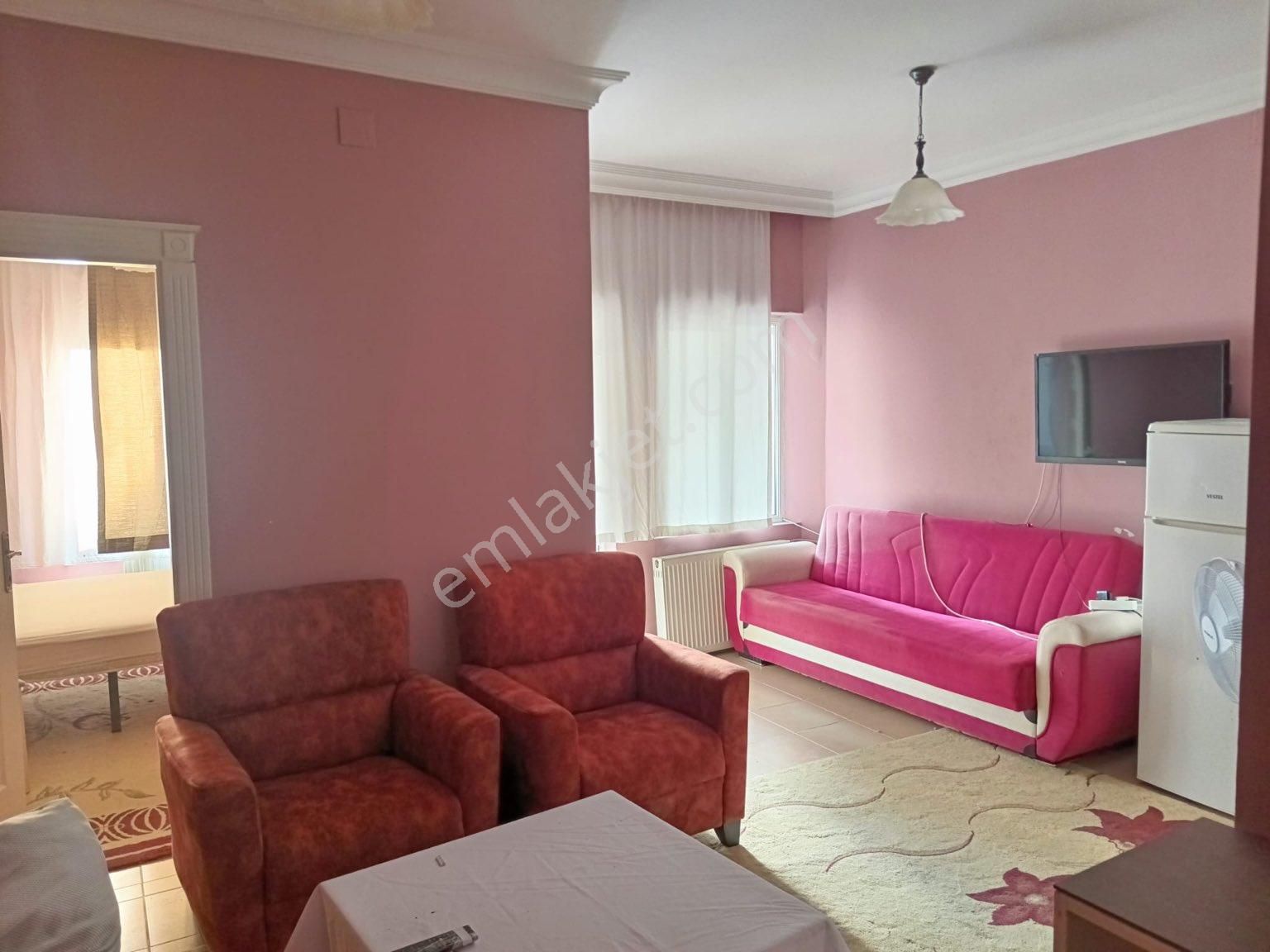 Şahinbey Alleben Kiralık Daire Erdem Gayrimenkulden Şehir Merkezinde 1+1 Eşyalı Balkonlu Kiralık Daire