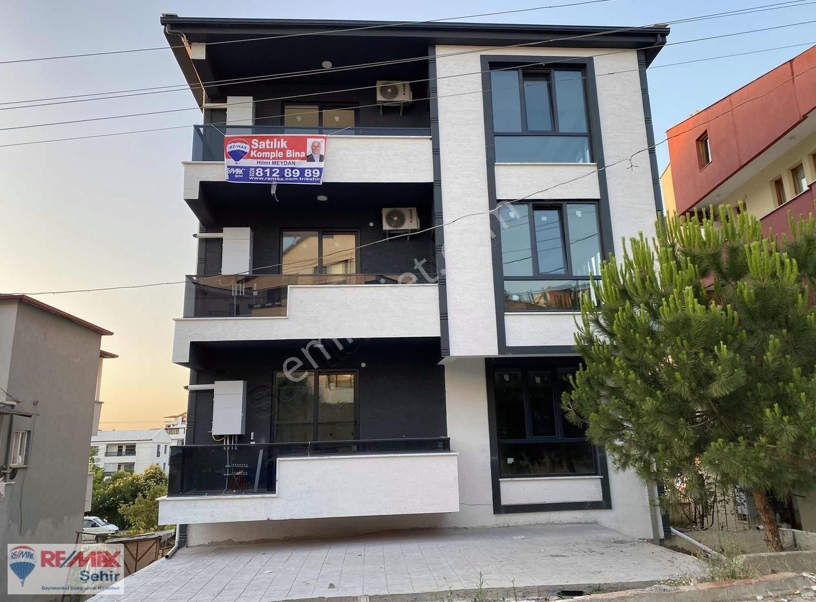 Yalova Merkez Kadıköy Bld. (Özden) Satılık Bina REMAX ŞEHİR'DEN YALOVA'DA SATILIK SIFIR BİNA.