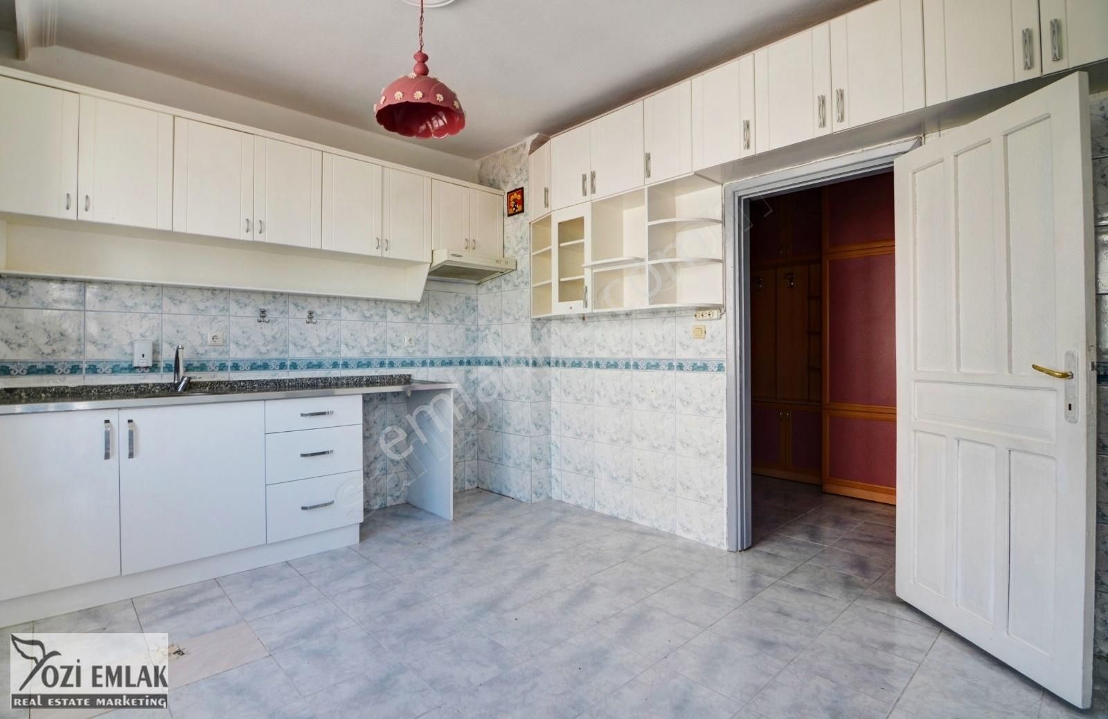 Muratpaşa Çağlayan Satılık Daire ANTALYA ÇAĞLAYANDA 3.KAT 3+1 SATILIK DAİRE OZİ EMLAKTAN