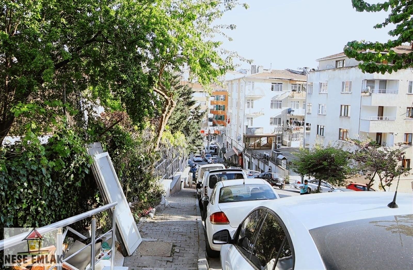 Üsküdar Sultantepe Kiralık Daire ÜSKÜDAR MARMARAYA YÜRÜME MESAFESİNDE GİRİŞ KATI 2+1