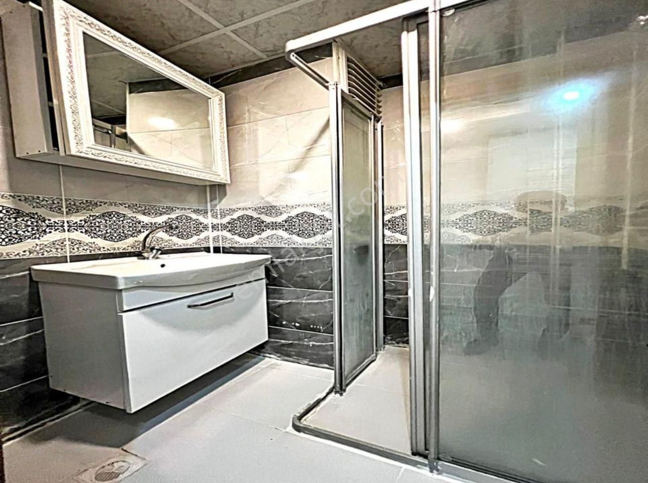 Ercin Yapı'dan Satılık Kulanışlı Guzel Konumda Ters Dubleks 3+1 Daıre!! - Görsel 17