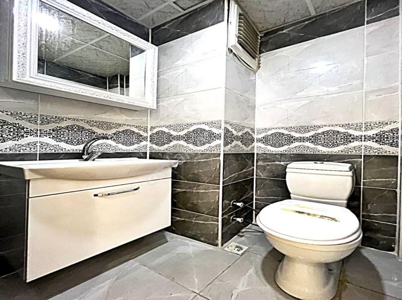 Ercin Yapı'dan Satılık Kulanışlı Guzel Konumda Ters Dubleks 3+1 Daıre!! - Görsel 6