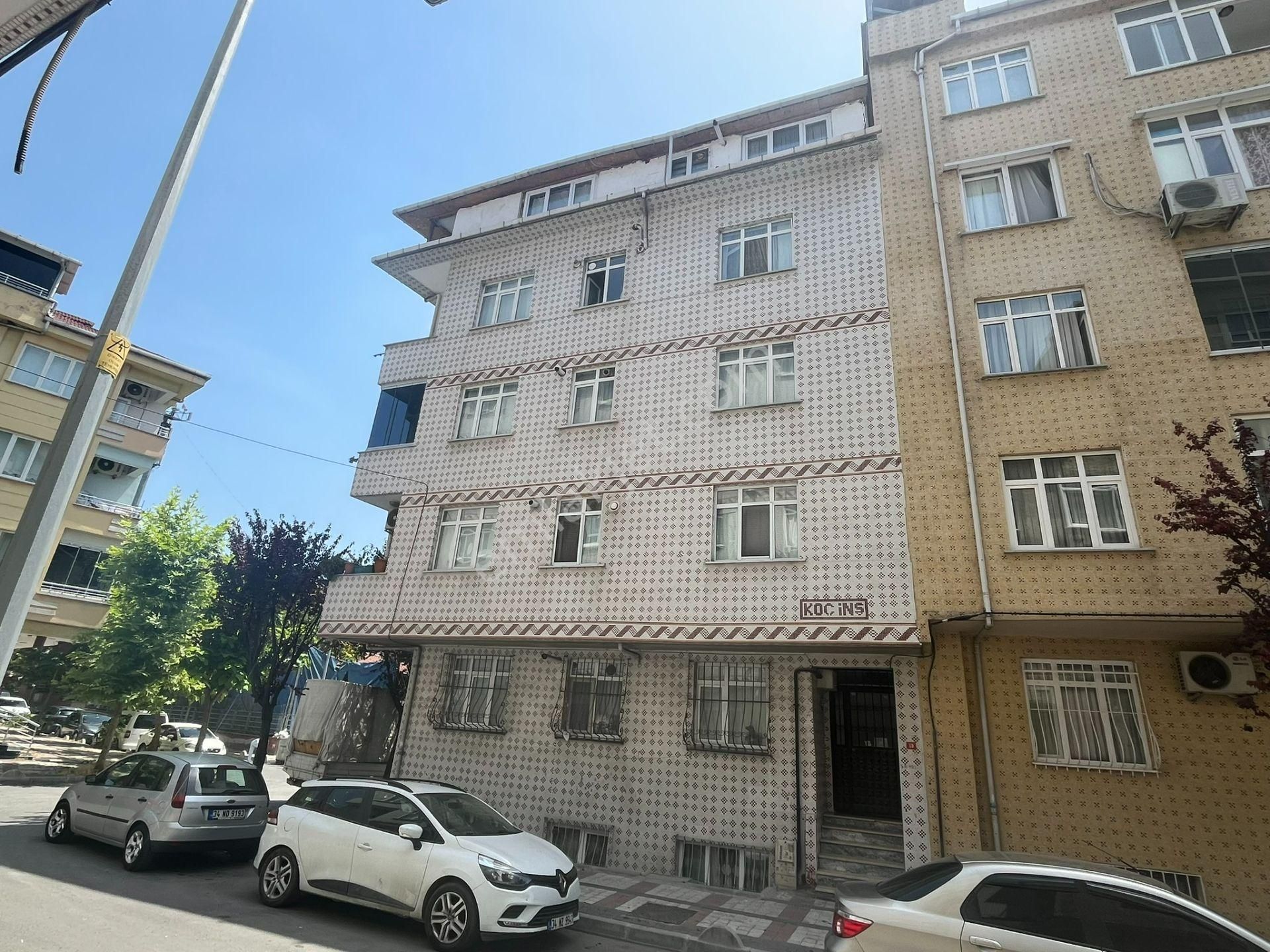 Bağcılar İnönü Satılık Daire  Bağcılar İnönü Mah Satılık 2+1 Yüksek Giriş Daire 18yş