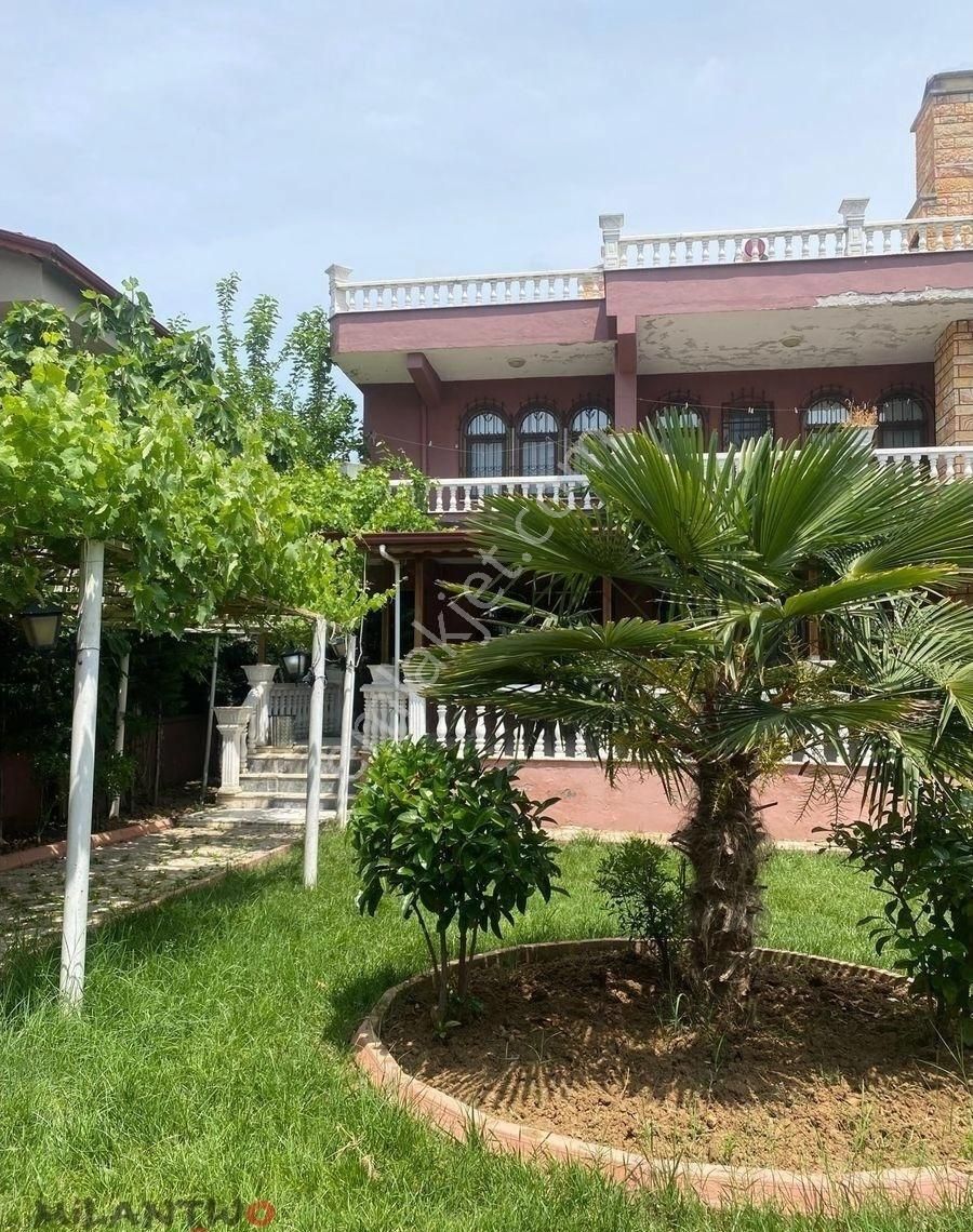 Silivri Gümüşyaka Satılık Villa SATILIK MÜSTAKİL VİLLA