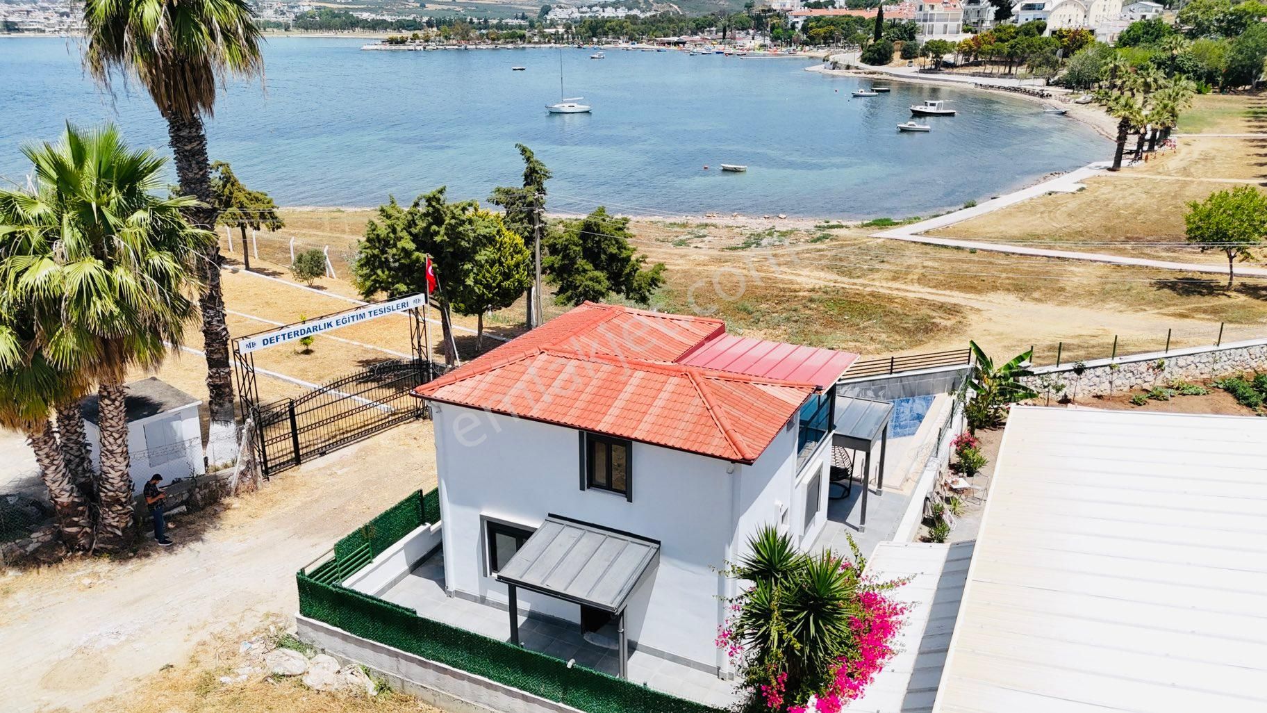 Didim Mavişehir Satılık Villa Didimde denize sıfır satılık 3+1 bahçeli villa