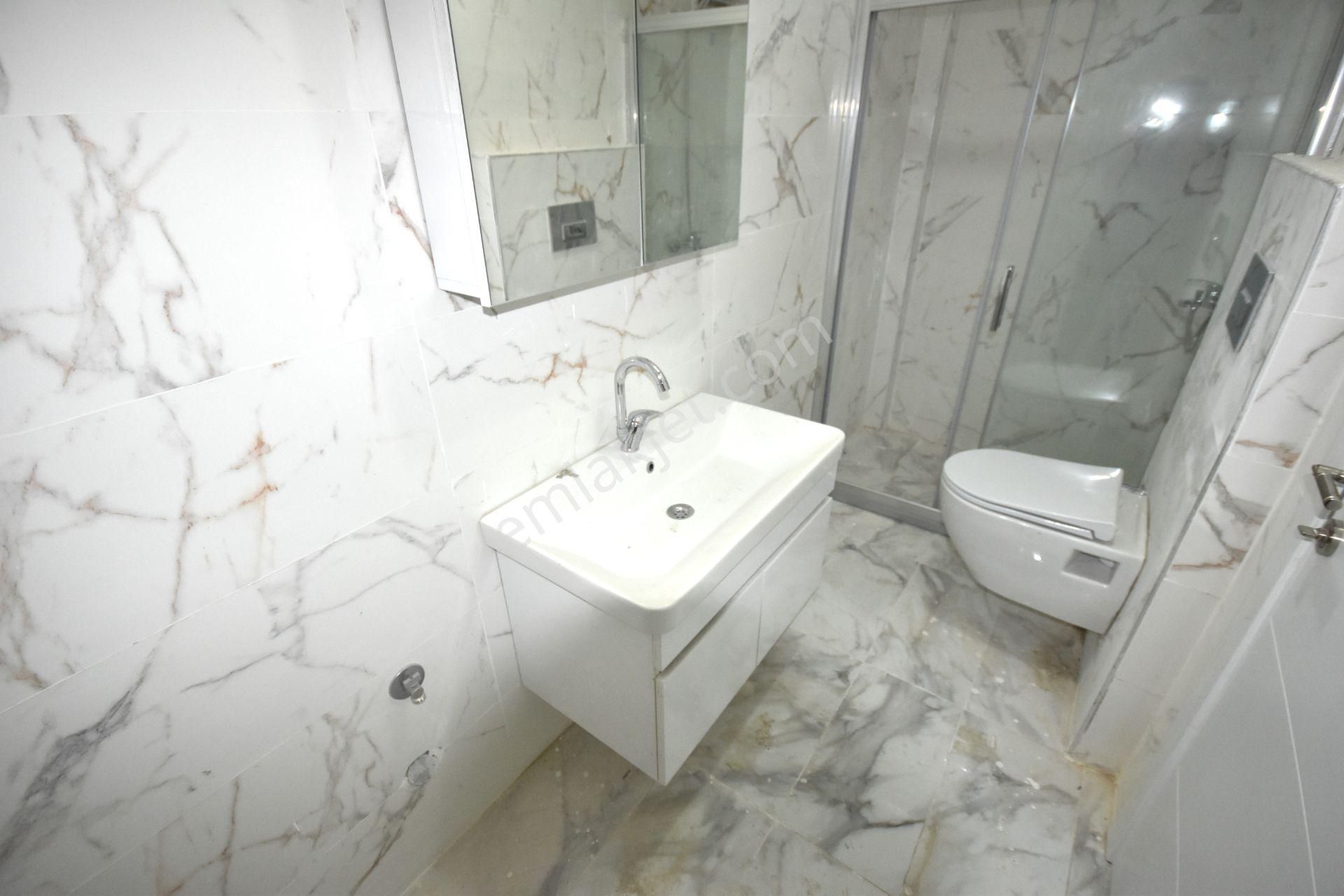 Cennet Mh Yerden Isıtmalı Kapalı Otoparklı 2+1 85m2 Baçekatı - Görsel 18