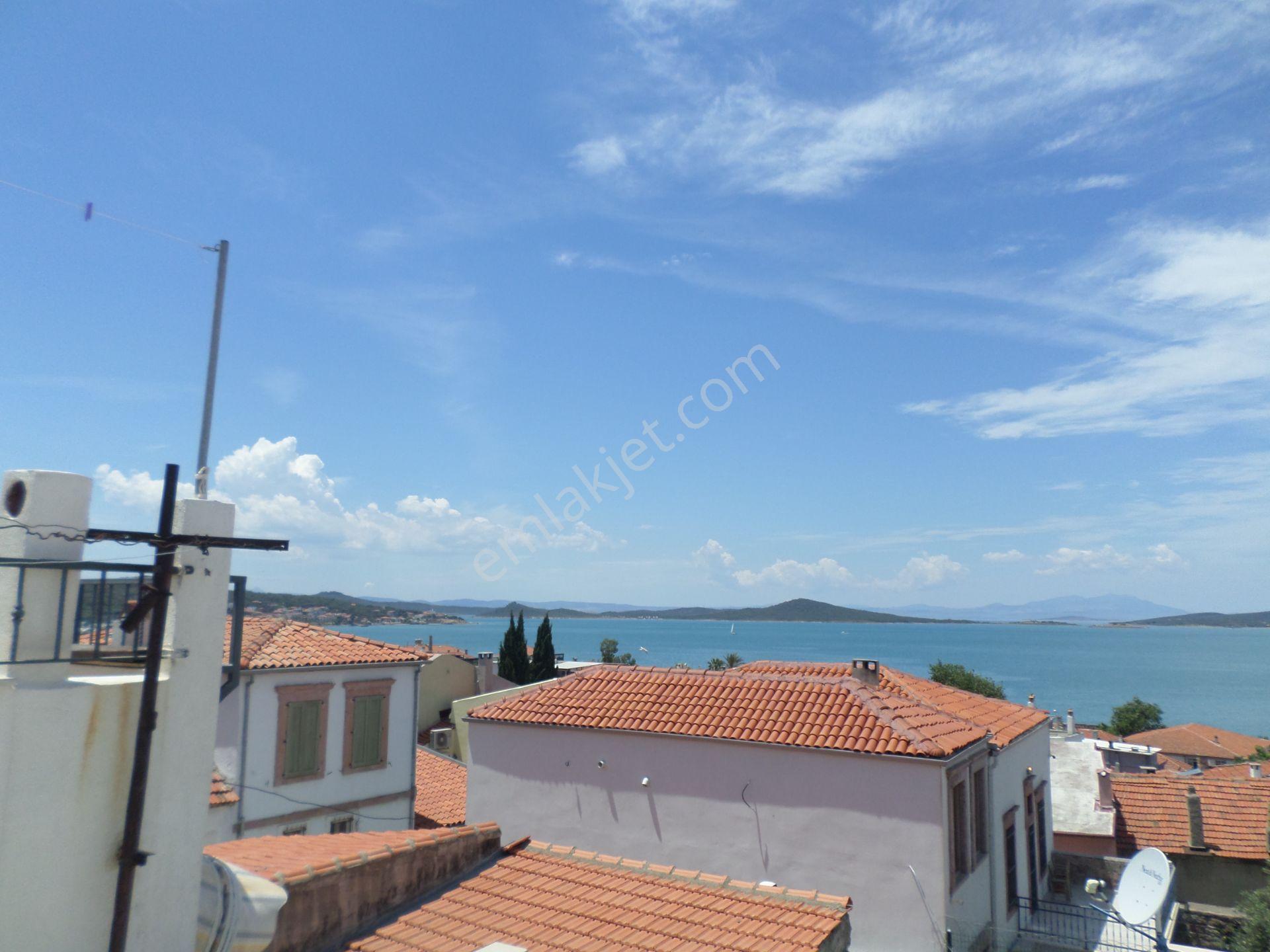Ayvalık Sakarya Mahalesinde Deniz Manzaralı Satılık Müstakil Ev - Görsel 13