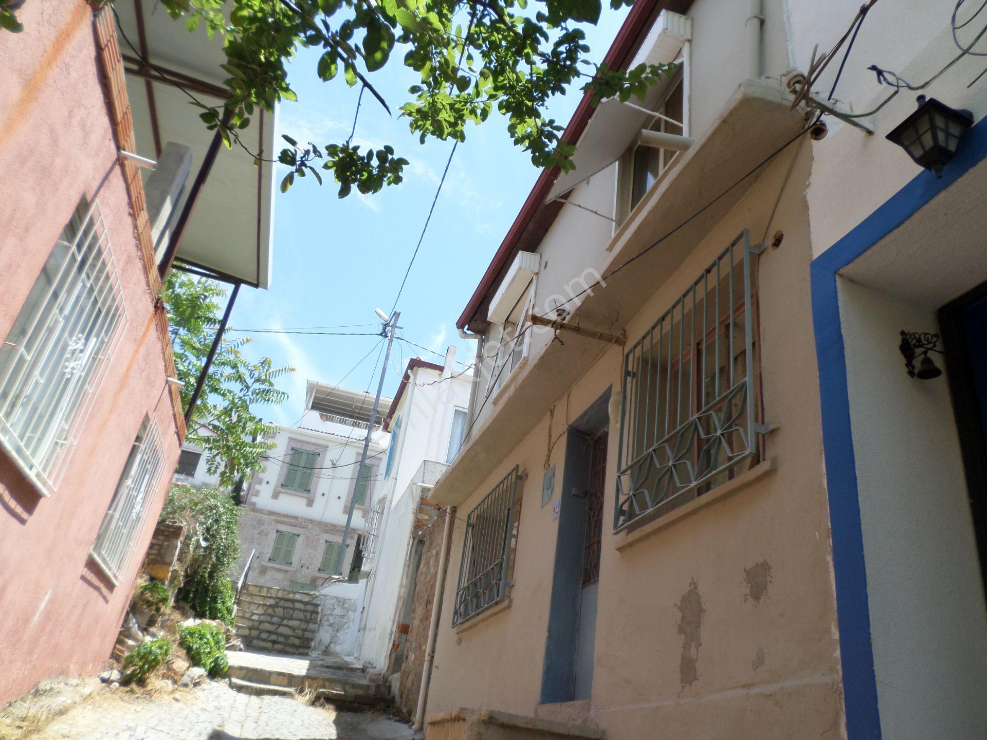 Ayvalık Sakarya Mahalesinde Deniz Manzaralı Satılık Müstakil Ev - Görsel 19