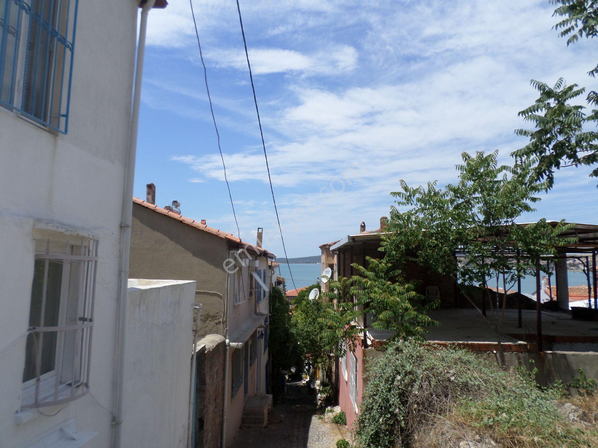 Ayvalık Sakarya Mahalesinde Deniz Manzaralı Satılık Müstakil Ev - Görsel 17