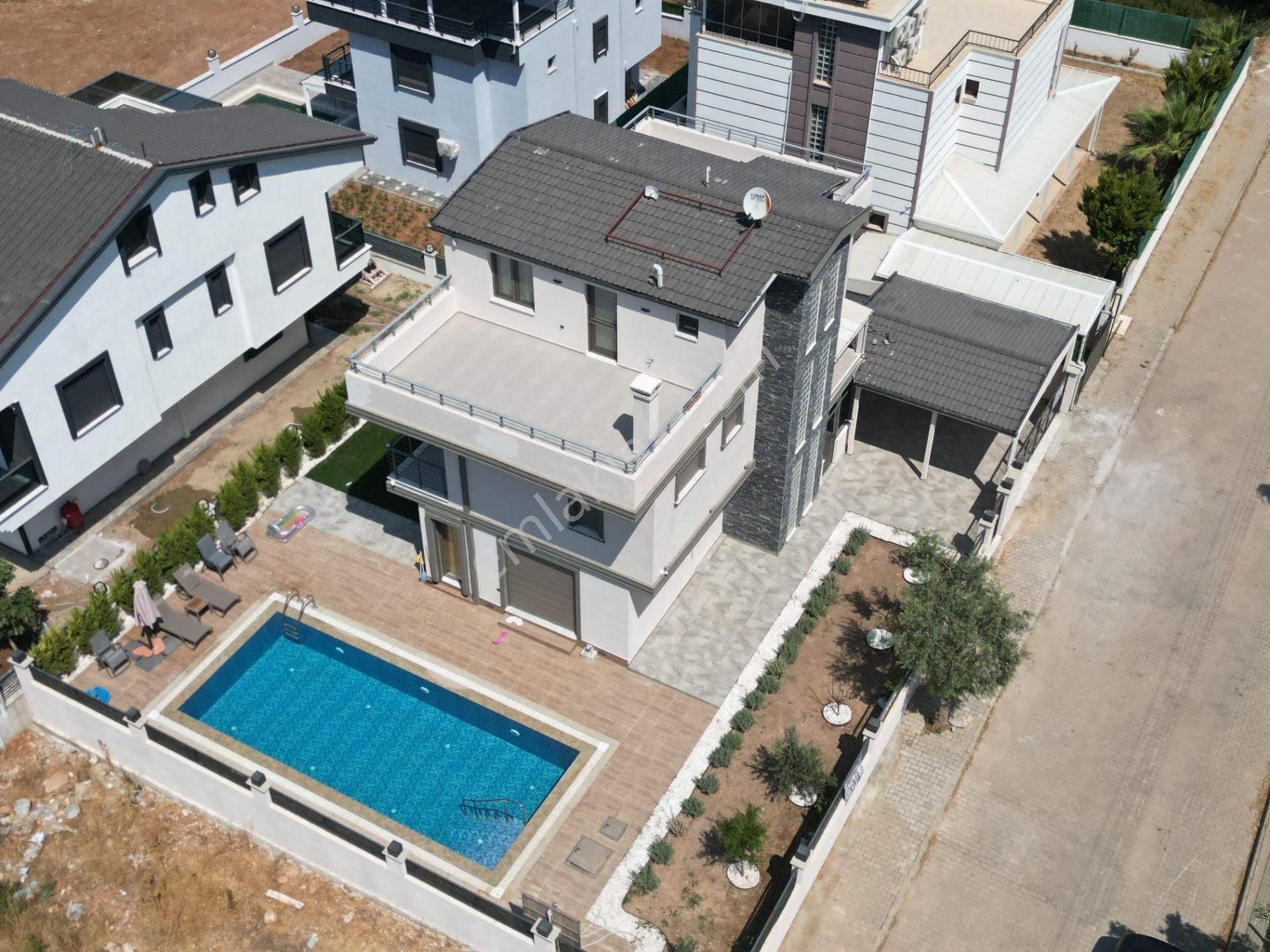 Didim Akbük Satılık Villa Coldwell Banker Zirveden Akbükde Deniz&orman Manzaralı Lüksvilla