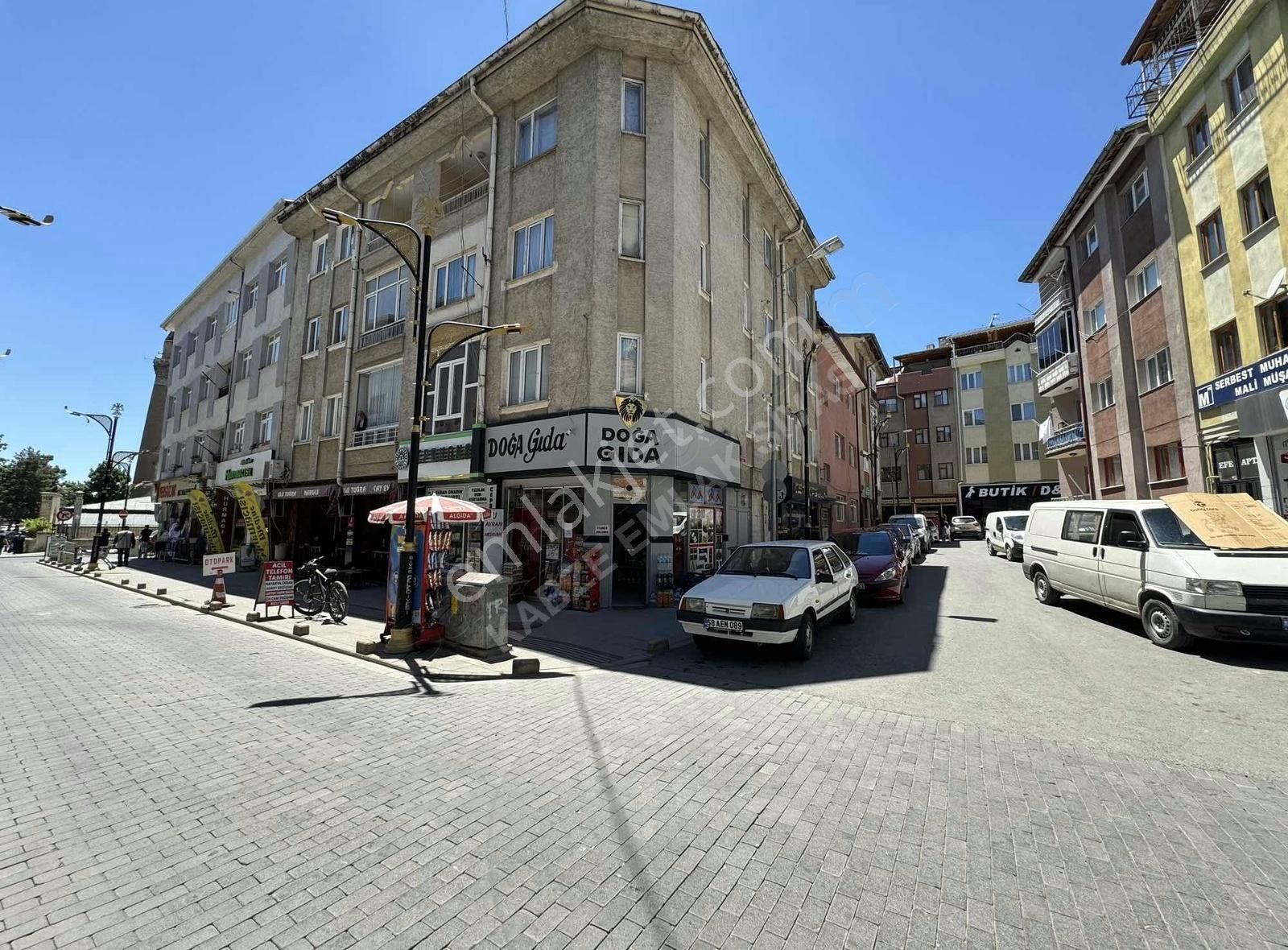 Sivas Merkez Cami-İ Kebir Satılık Dükkan & Mağaza Kabze Emlaktan Ulu Camii Sokakta Satılık Dükkanlar..!!