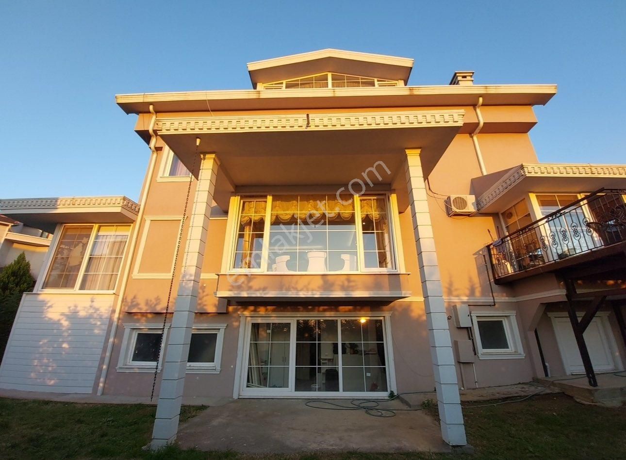 Mudanya Çağrışan Satılık Daire DİALOG CONCEPTTEN MUDANYA ÇAĞRIŞANDA SATILIK VİLLA