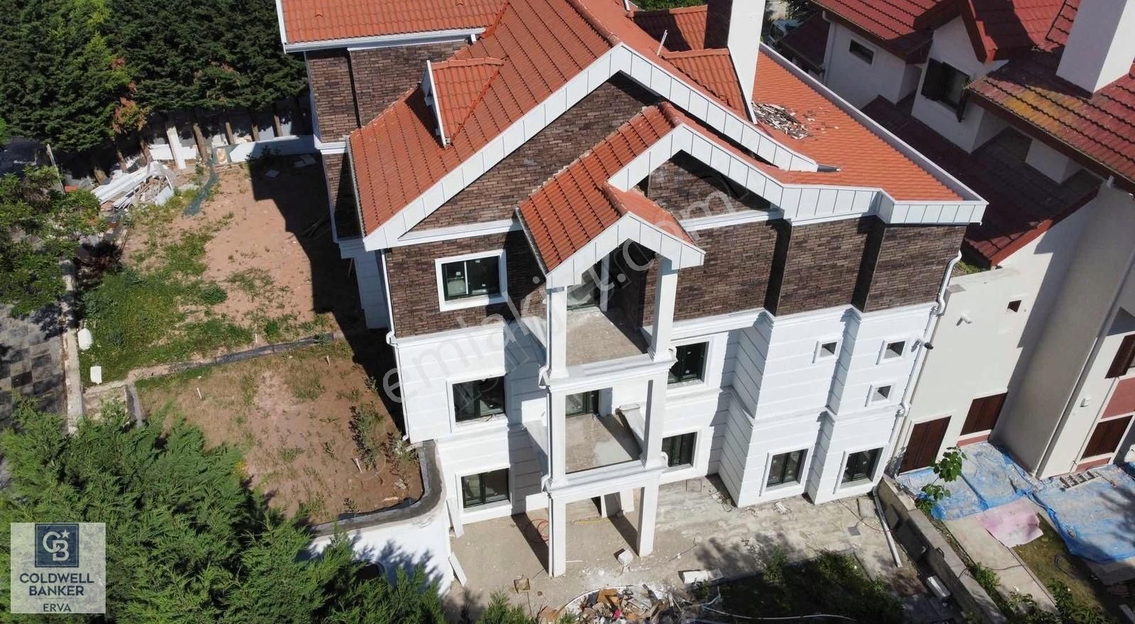 Çankaya Mutlukent Satılık Villa CB ERVA DAN ANGORA EVLERİNDE KAPALI HAVUZLU SATILIK KÖŞE VİLLA