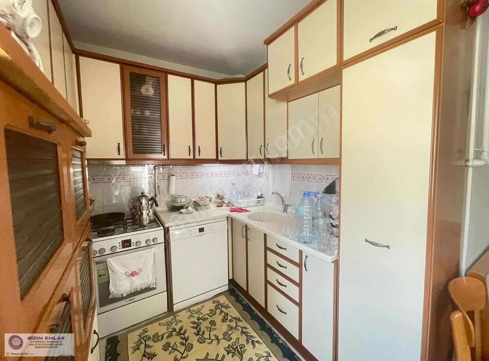 Bursa Osmangazi Küçük Balıklı Da Müstakil 4 Katlı Bina - Görsel 6