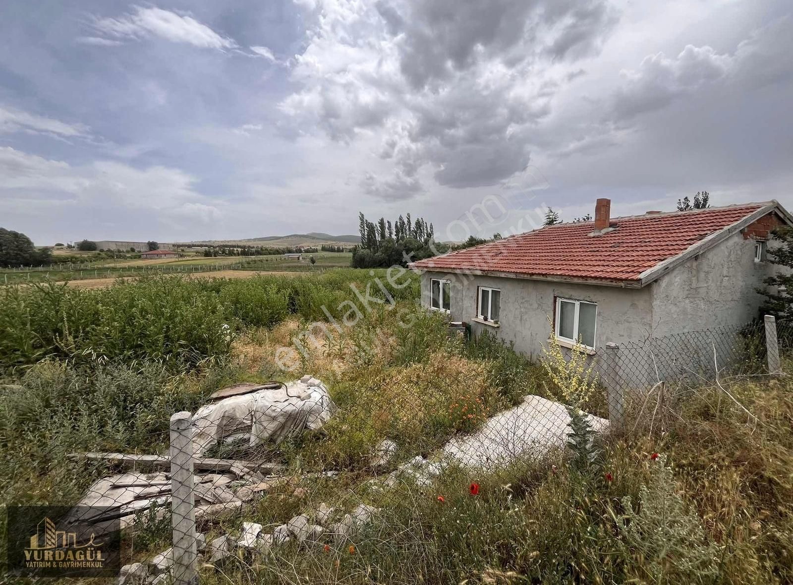 Odunpazarı Karapazar Satılık Tarla Yurdagül Yatırım'dan Derbent'te 75 M2 Evi Olan Bahçe Satılık